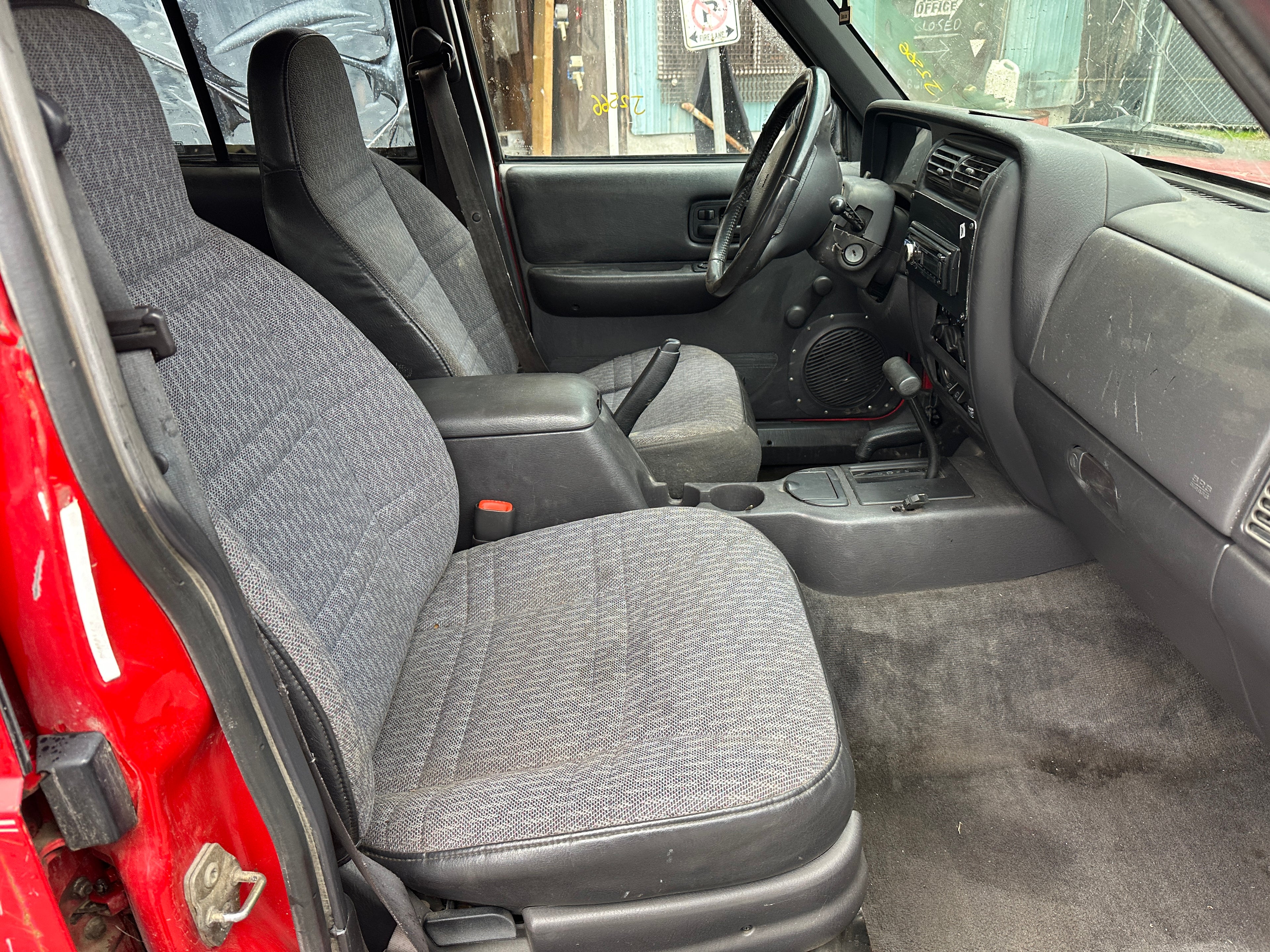 1999 Jeep Cherokee XJ Sport Classic 4.0 – J2566