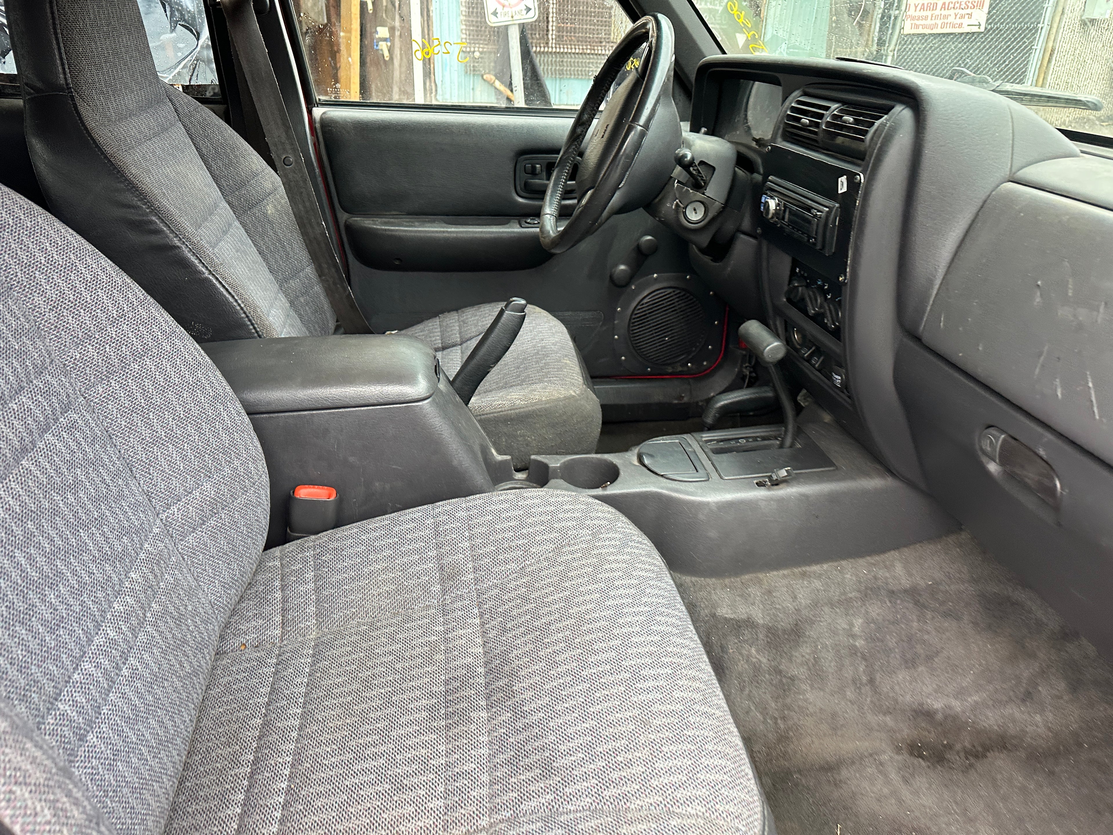 1999 Jeep Cherokee XJ Sport Classic 4.0 – J2566