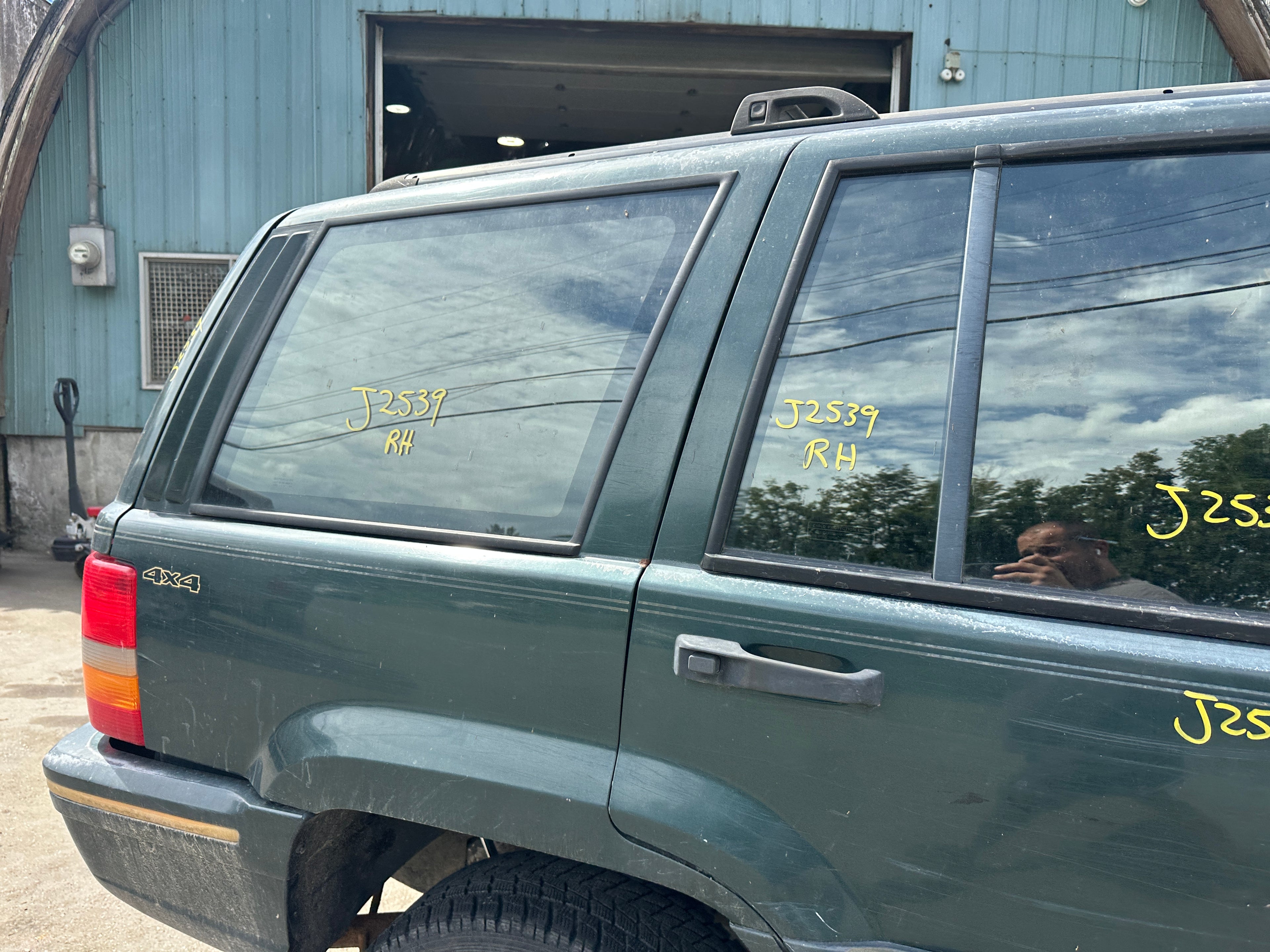 1993 Jeep Grand Cherokee Limited 4.0 – J2539