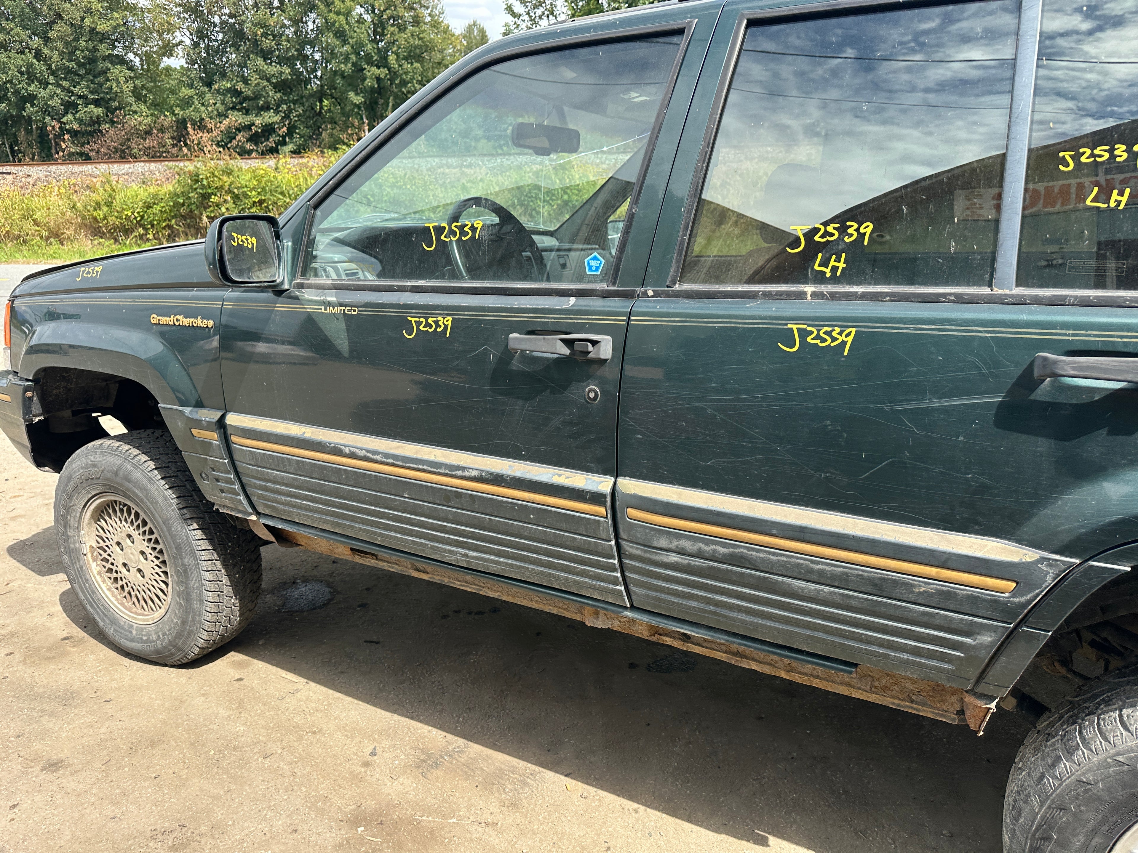 1993 Jeep Grand Cherokee Limited 4.0 – J2539