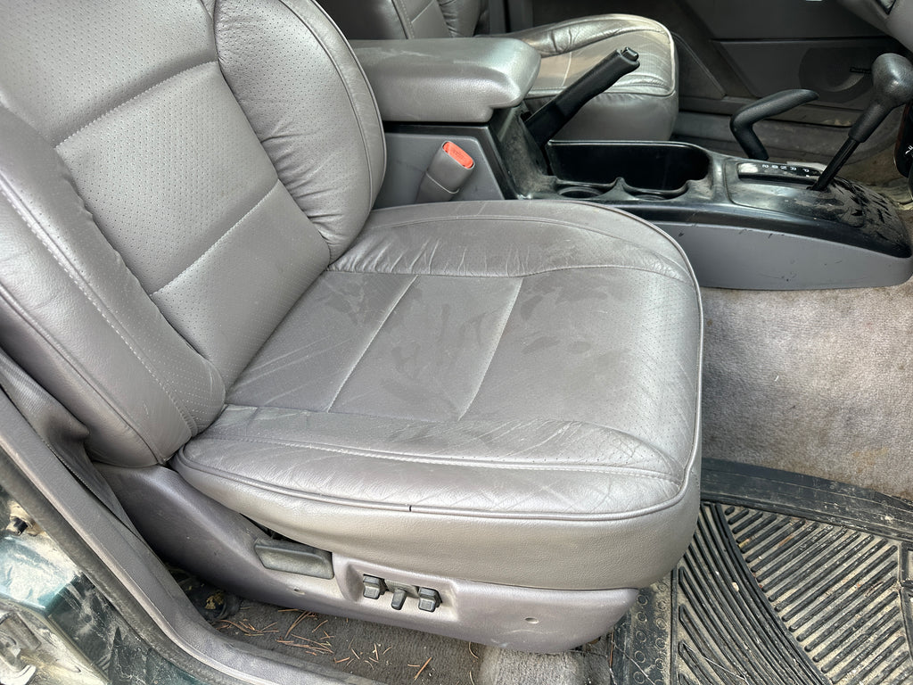 1993 Jeep Grand Cherokee Limited 4.0 – J2539