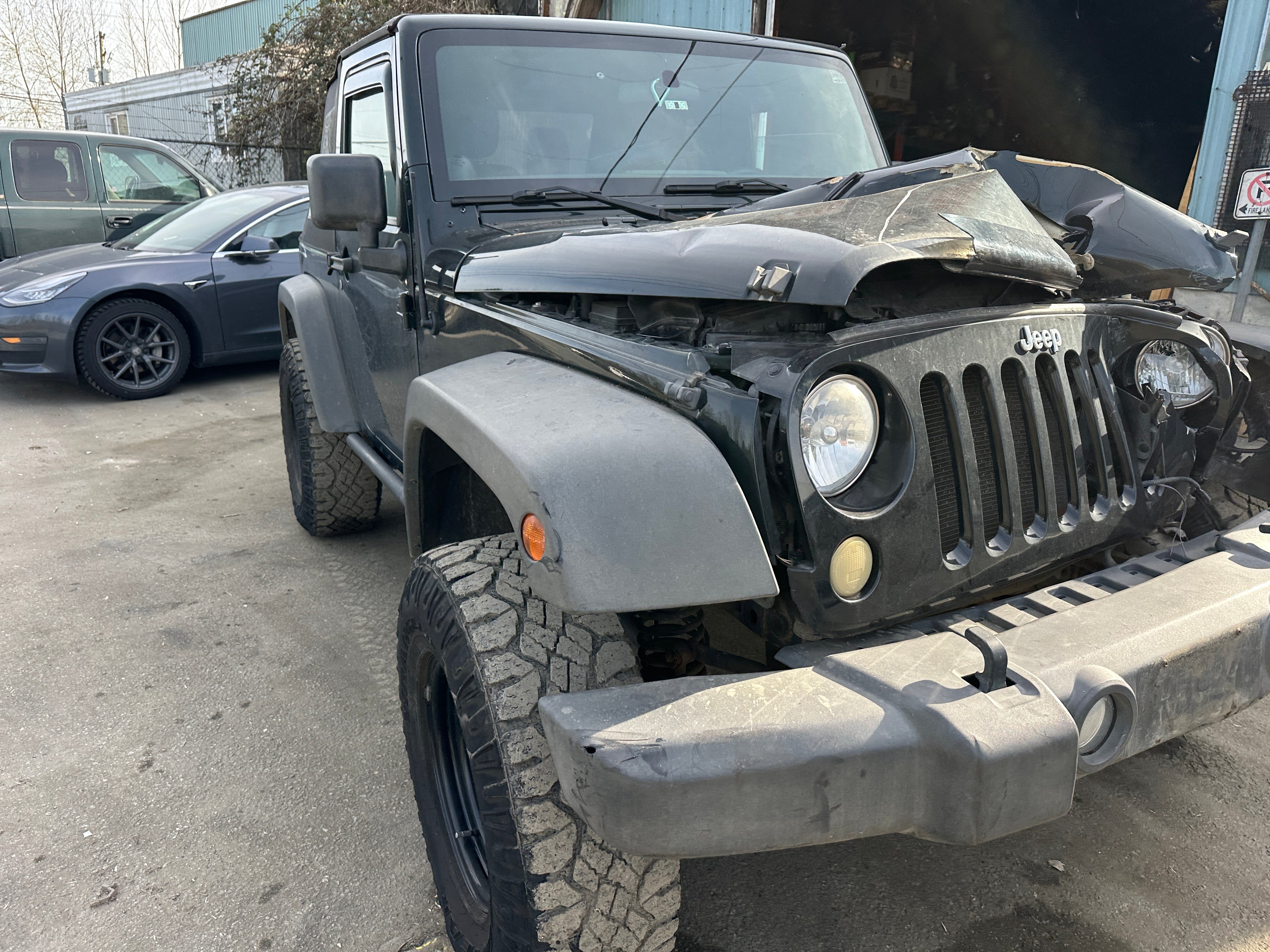 2012 Jeep Wrangler JK 2dr 3.6 – J2522