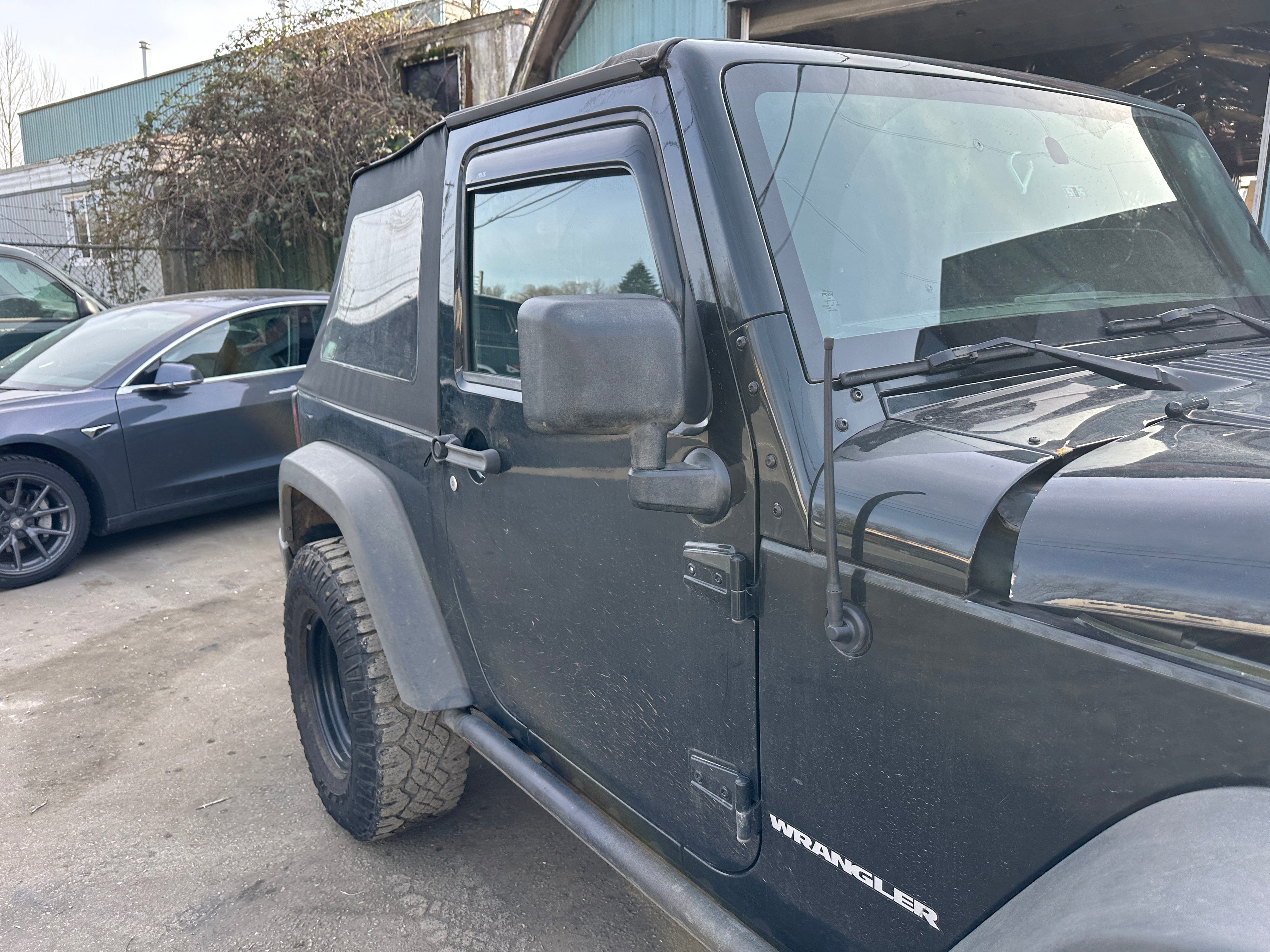 2012 Jeep Wrangler JK 2dr 3.6 – J2522