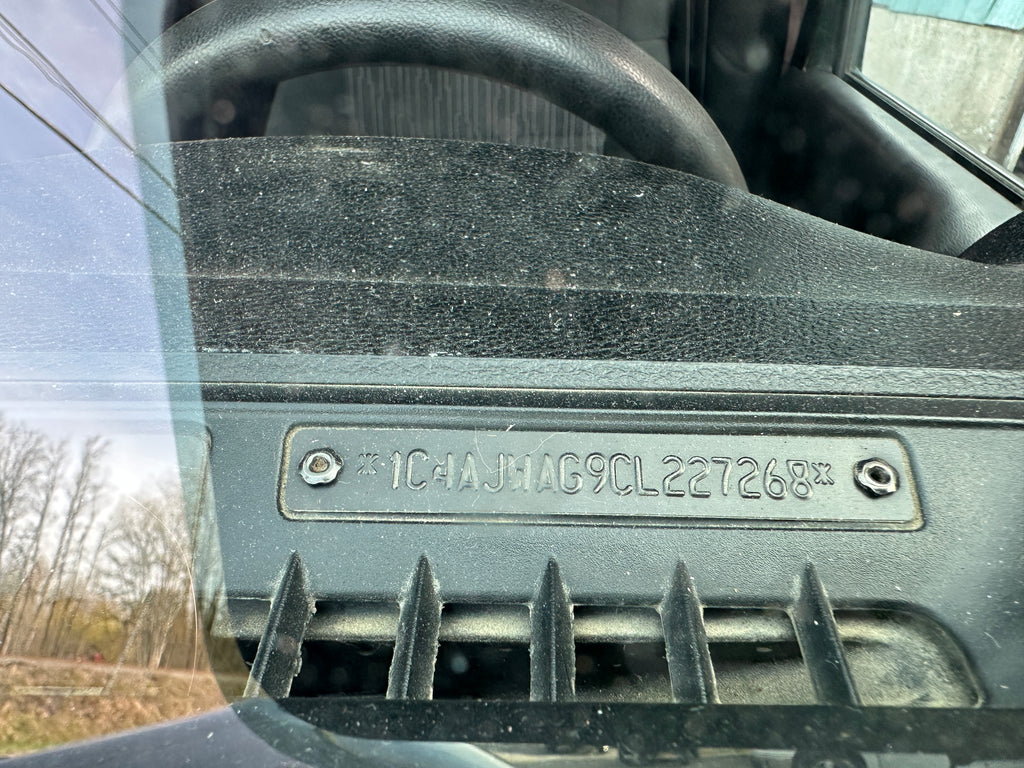 2012 Jeep Wrangler JK 2dr 3.6 – J2522