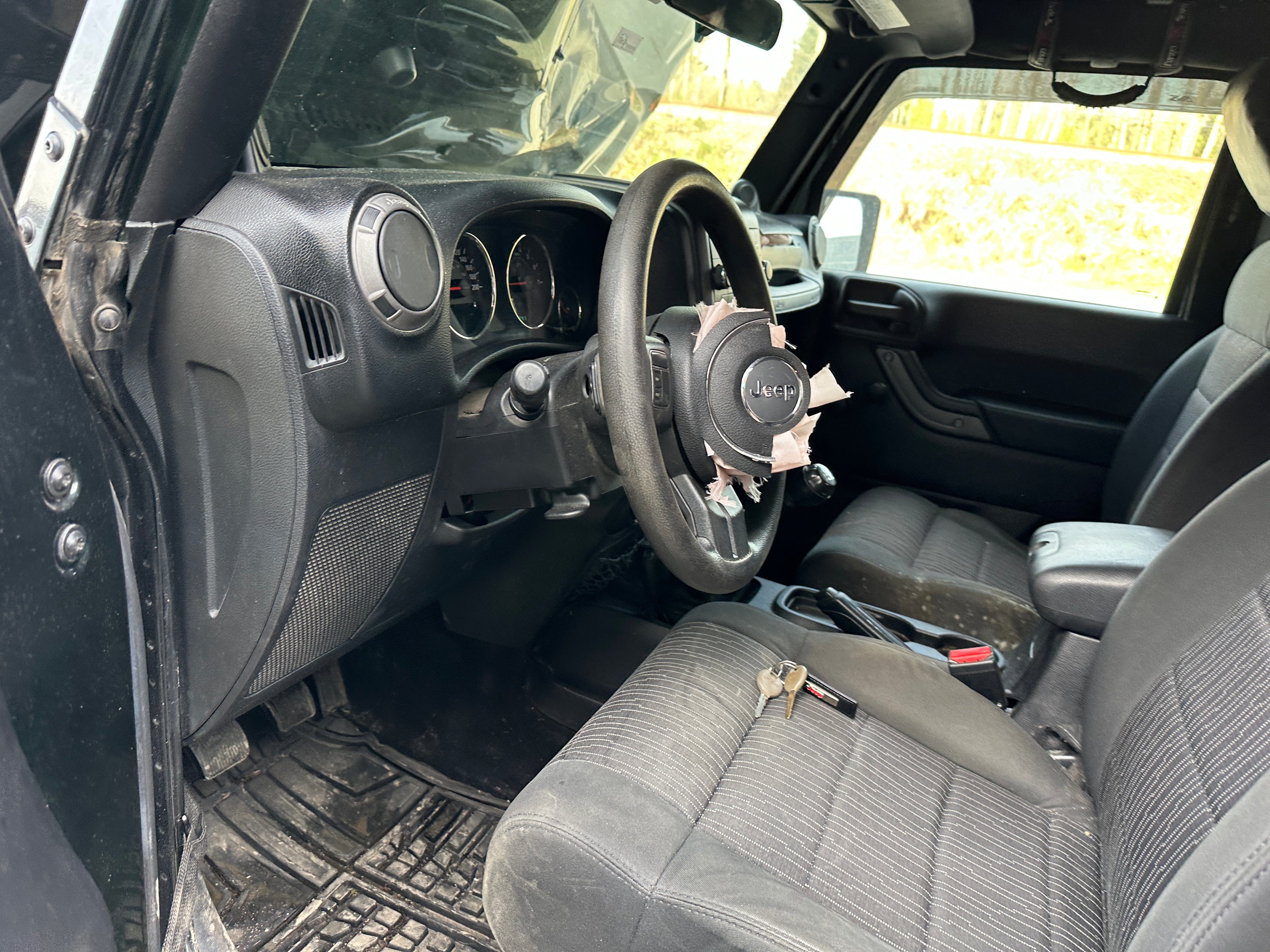 2012 Jeep Wrangler JK 2dr 3.6 – J2522