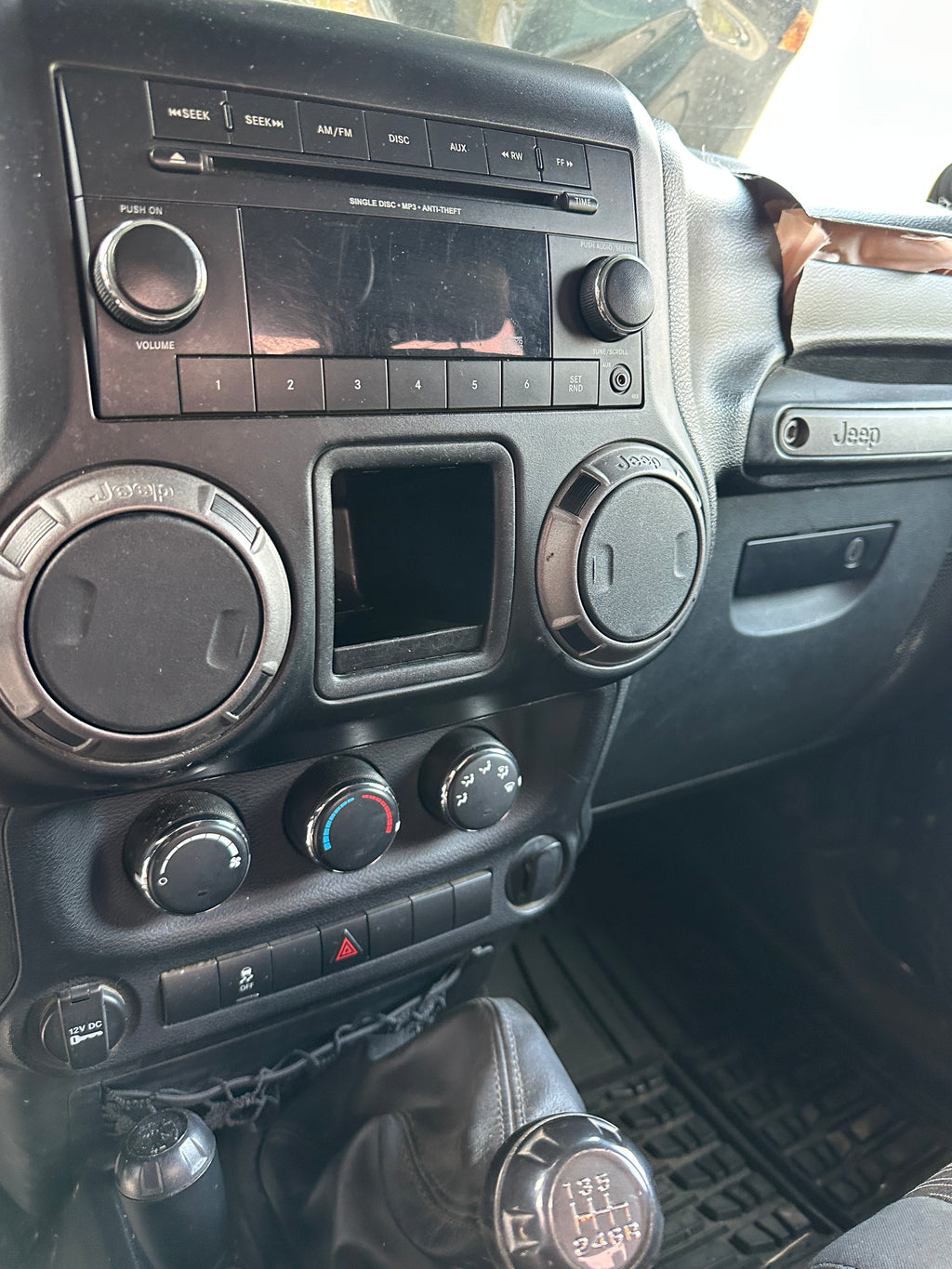 2012 Jeep Wrangler JK 2dr 3.6 – J2522