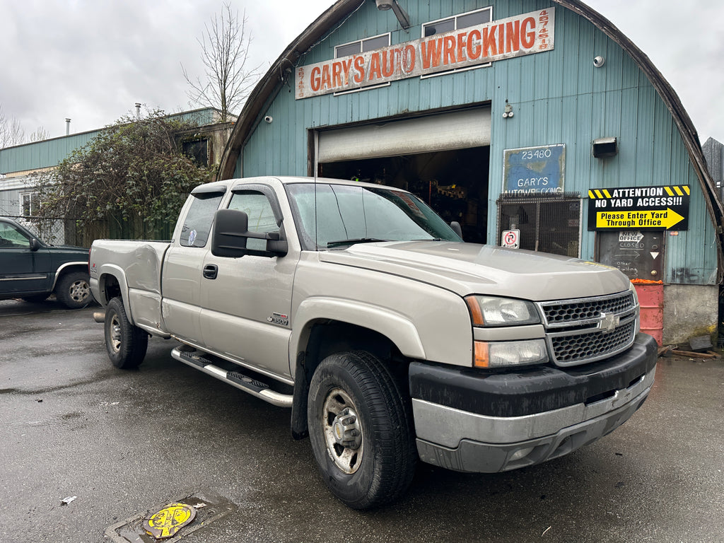 2005 Chevrolet Silverado 3500 6.6L LLY – C2515