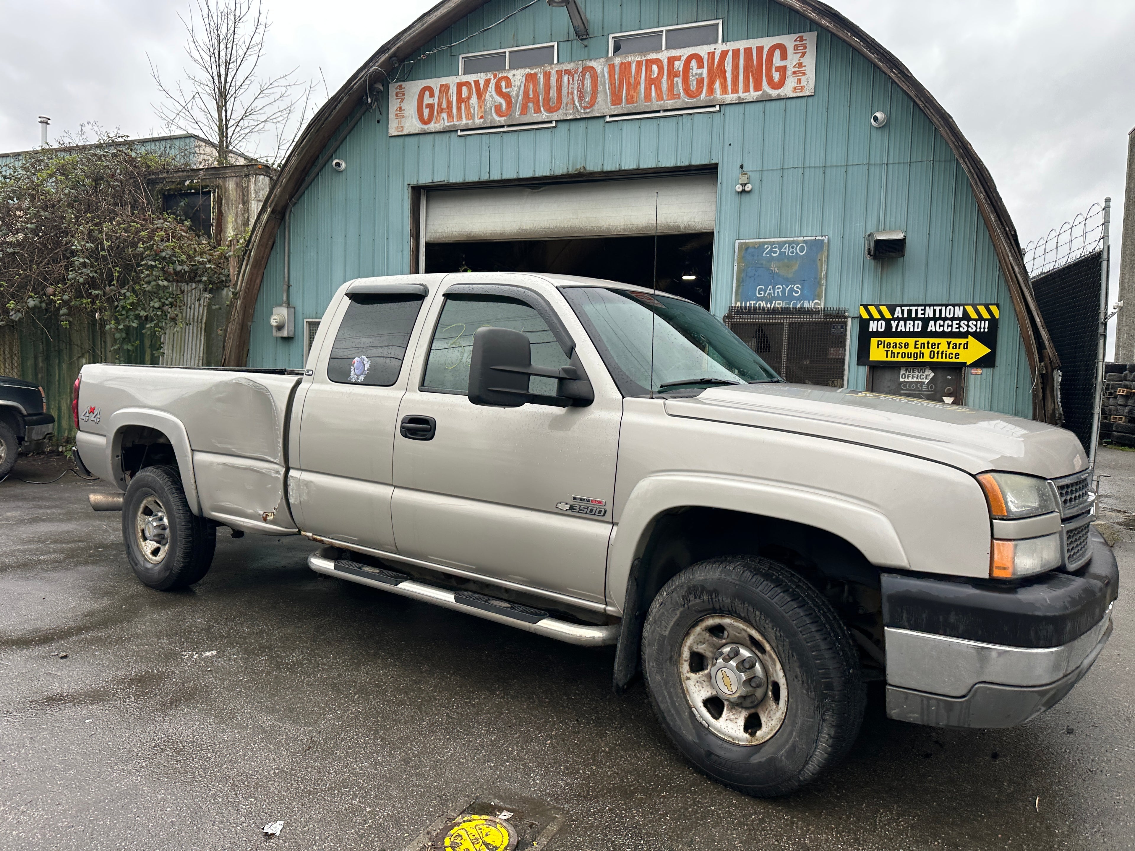 2005 Chevrolet Silverado 3500 6.6L LLY – C2515