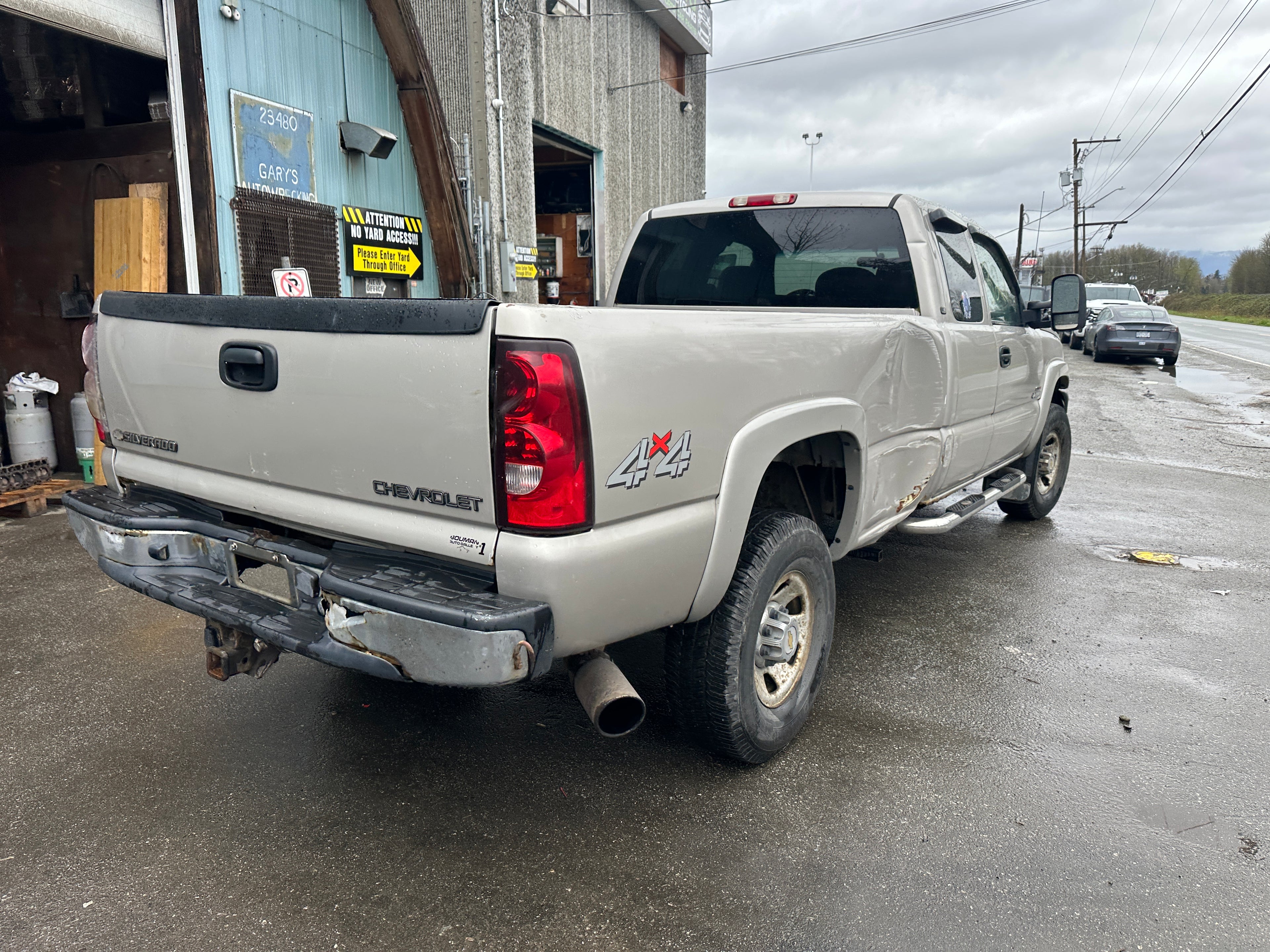 2005 Chevrolet Silverado 3500 6.6L LLY – C2515