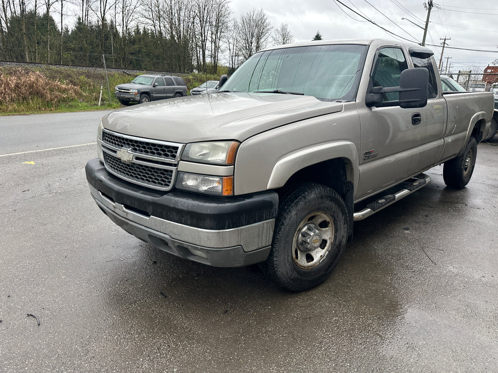 2005 Chevrolet Silverado 3500 6.6L LLY – C2515