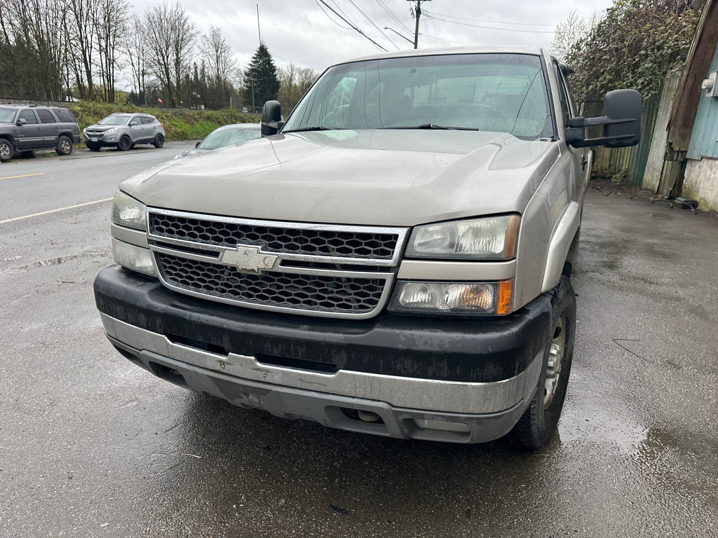2005 Chevrolet Silverado 3500 6.6L LLY – C2515
