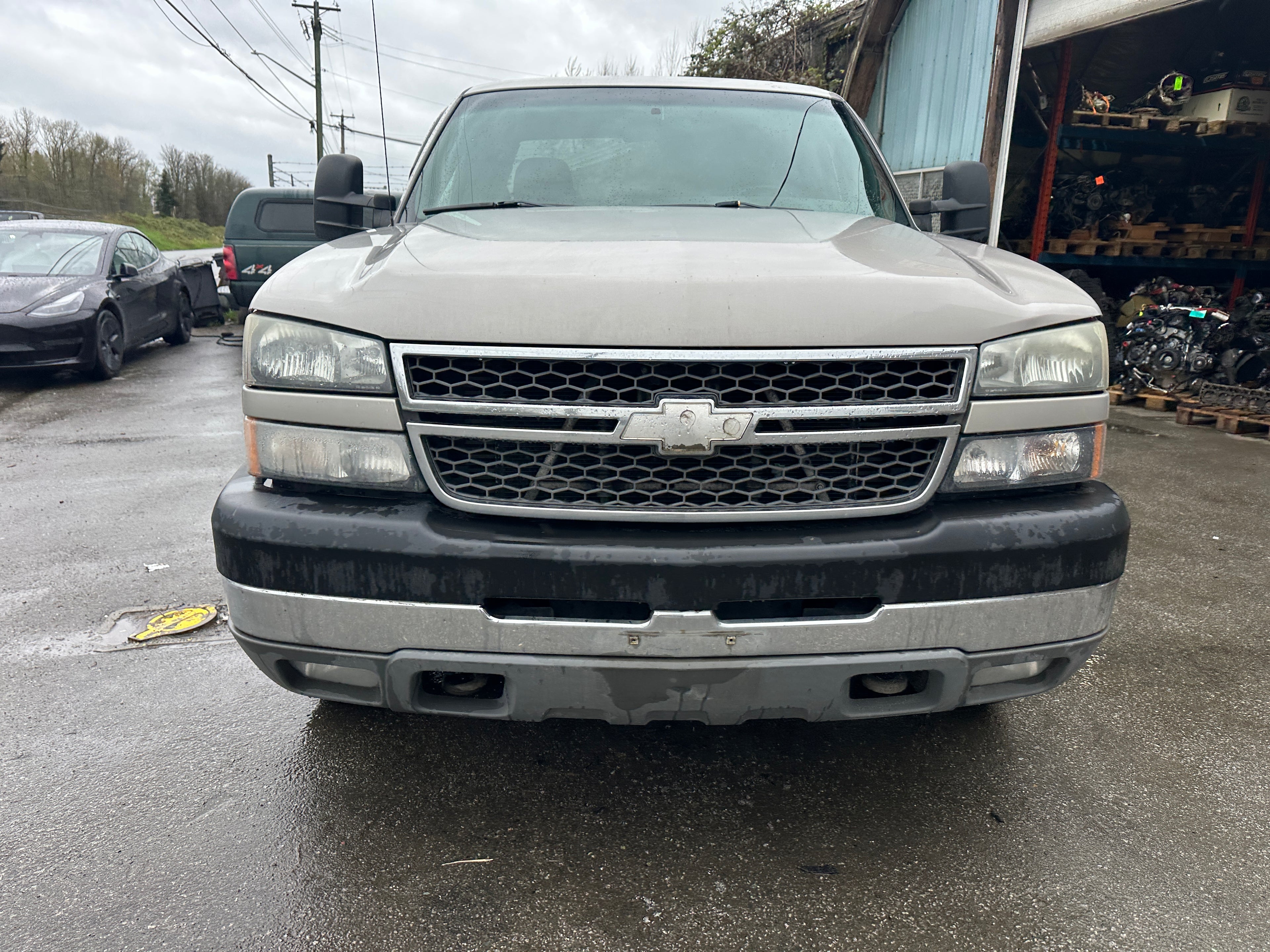 2005 Chevrolet Silverado 3500 6.6L LLY – C2515