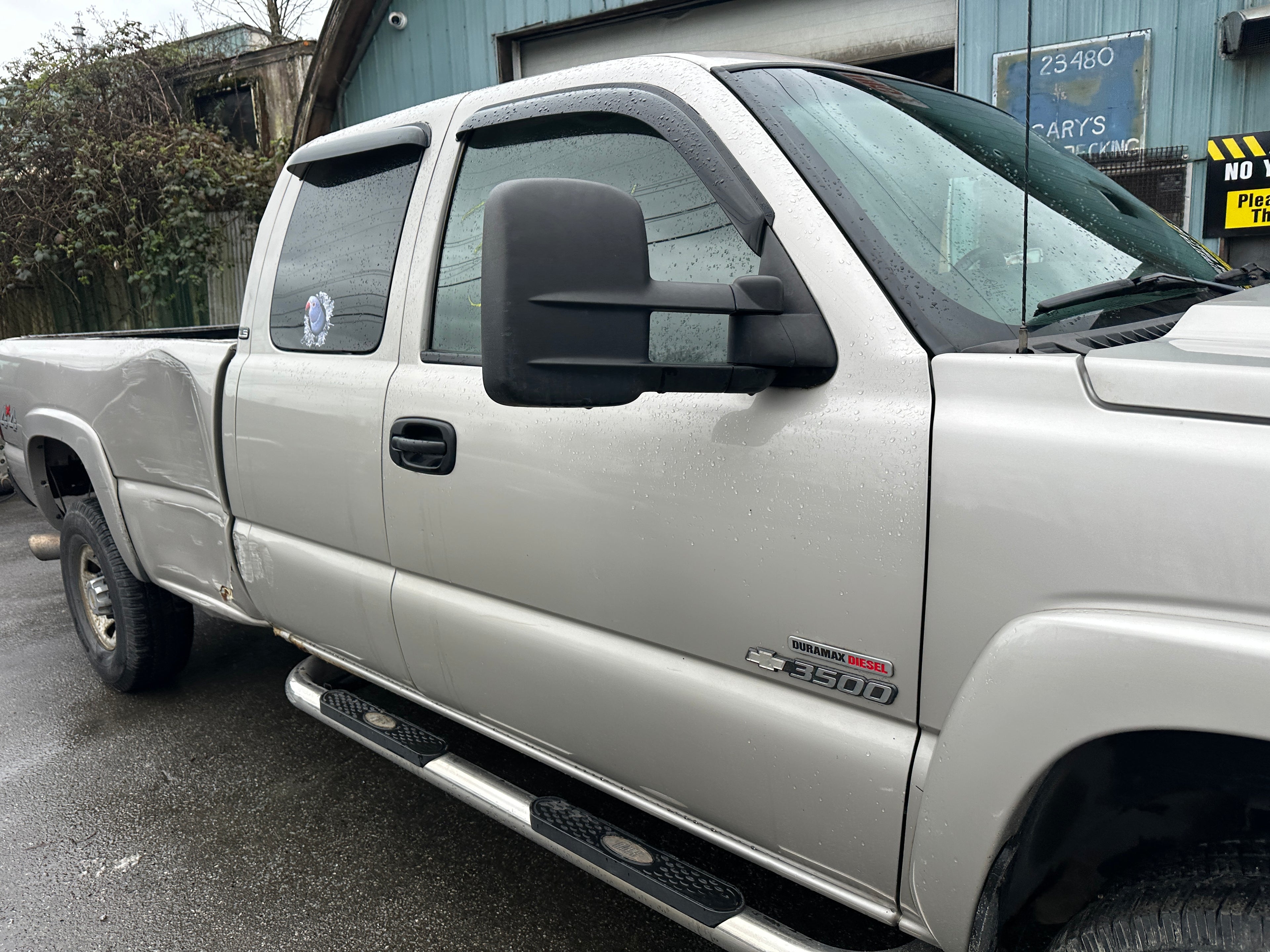 2005 Chevrolet Silverado 3500 6.6L LLY – C2515
