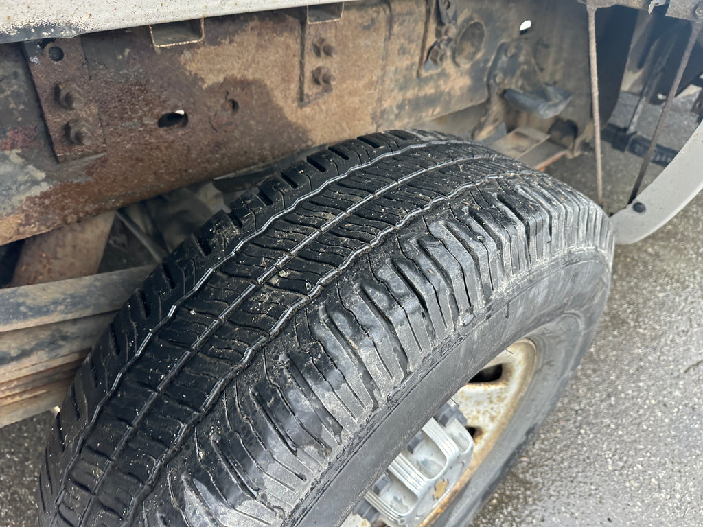 2005 Chevrolet Silverado 3500 6.6L LLY – C2515