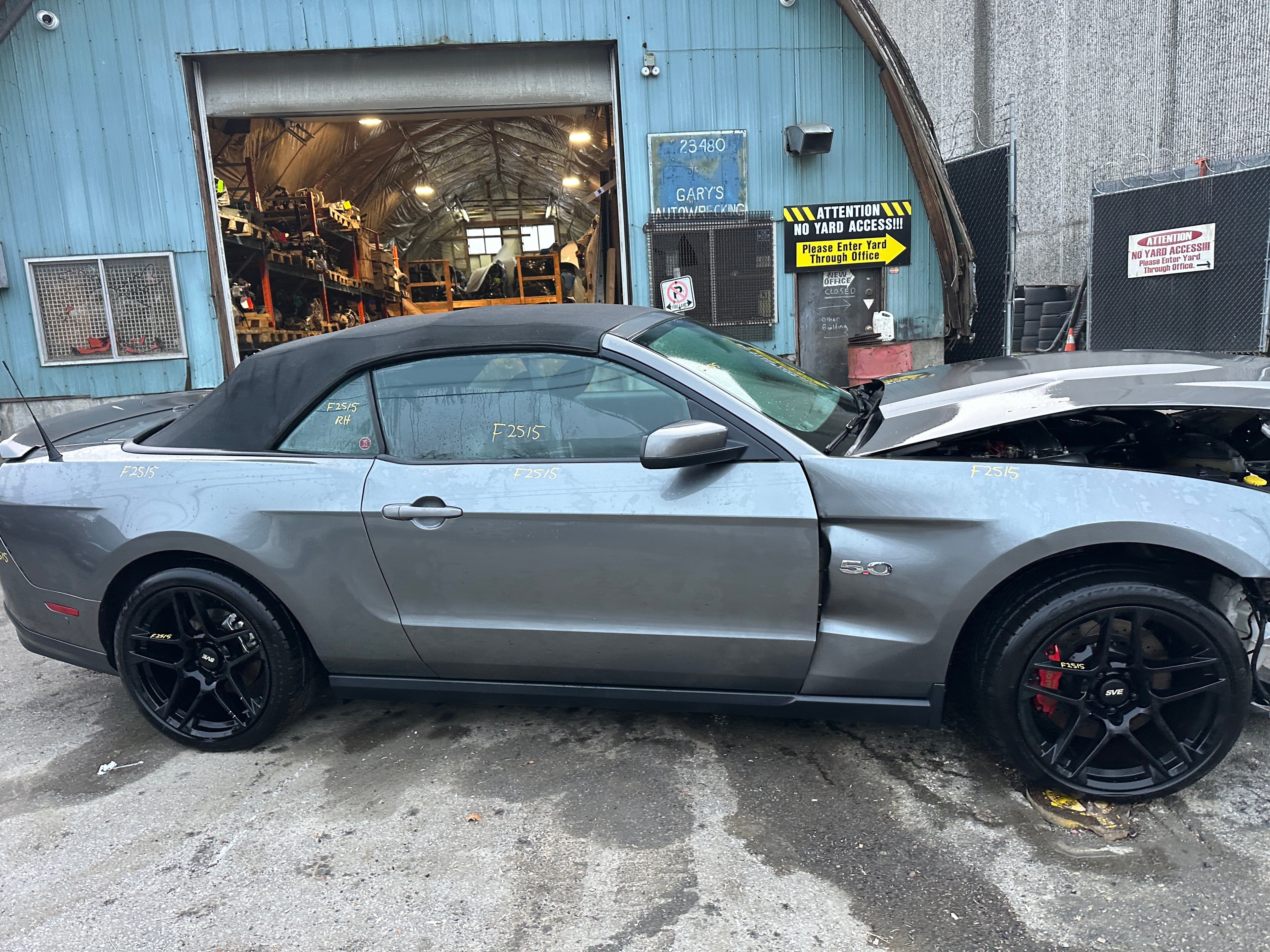 2011 Ford Mustang GT 5.0 – F2515