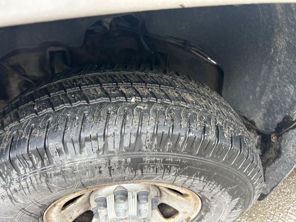 2005 Chevrolet Silverado 3500 6.6L LLY – C2515