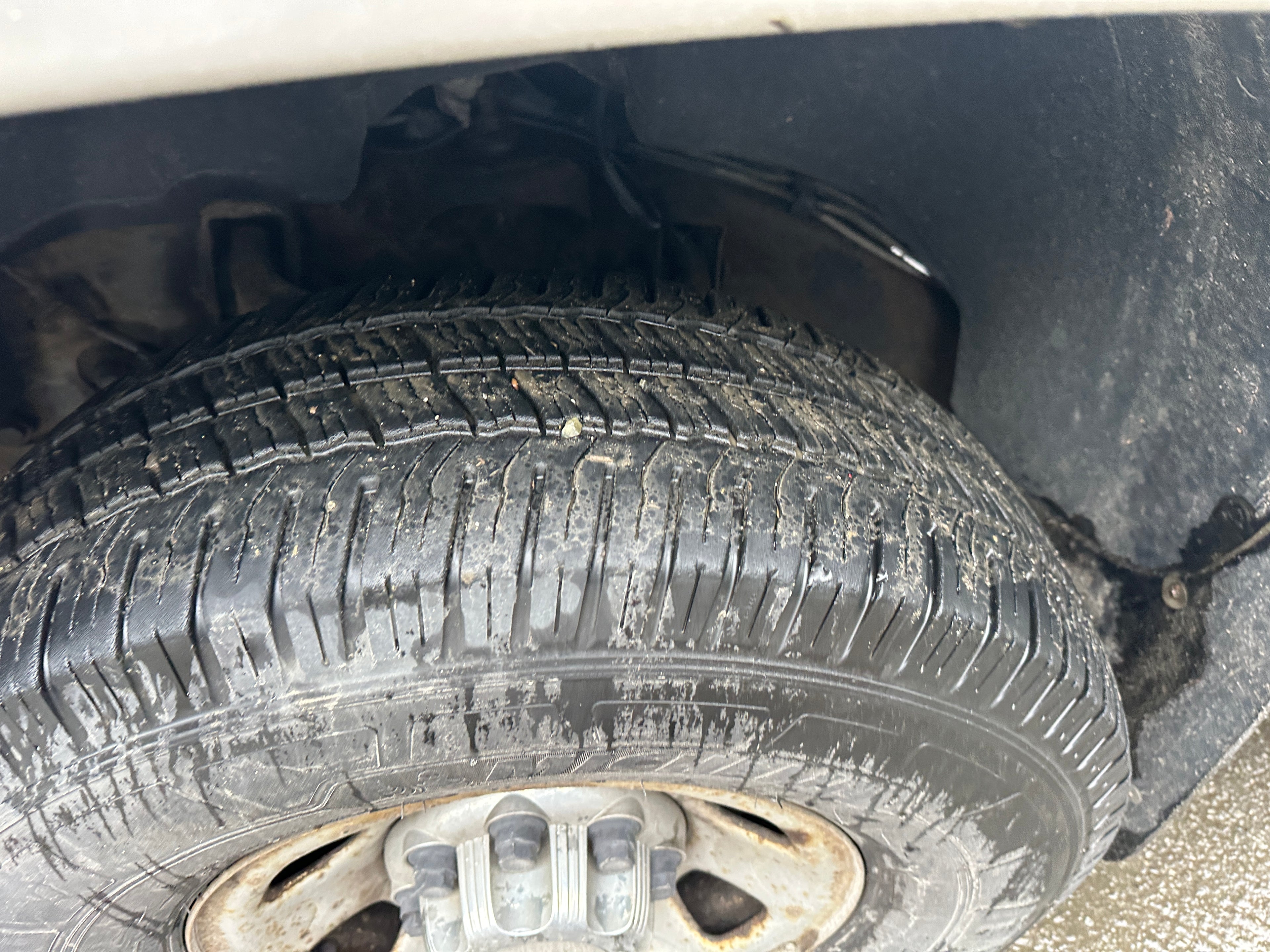 2005 Chevrolet Silverado 3500 6.6L LLY – C2515