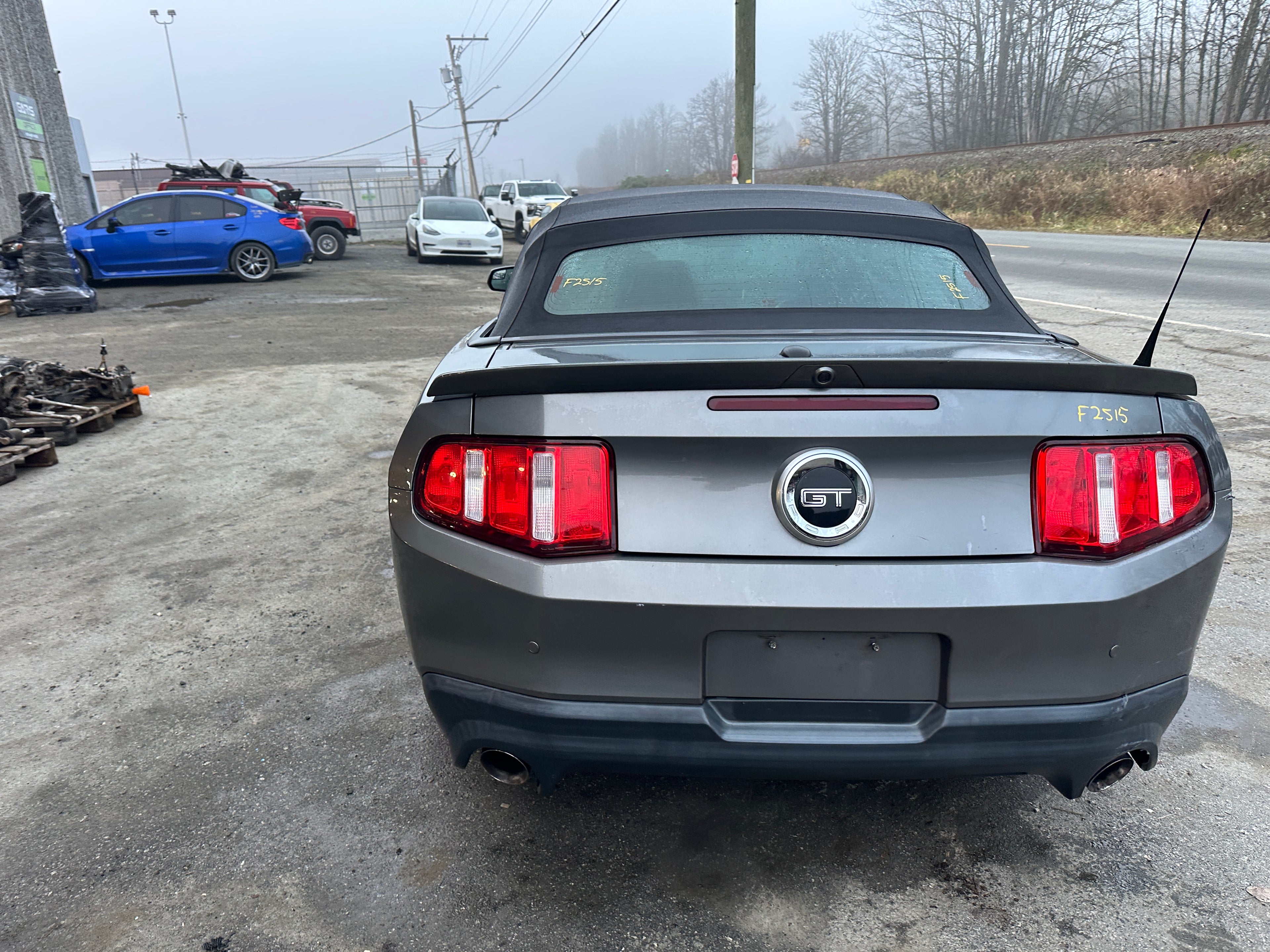 2011 Ford Mustang GT 5.0 – F2515