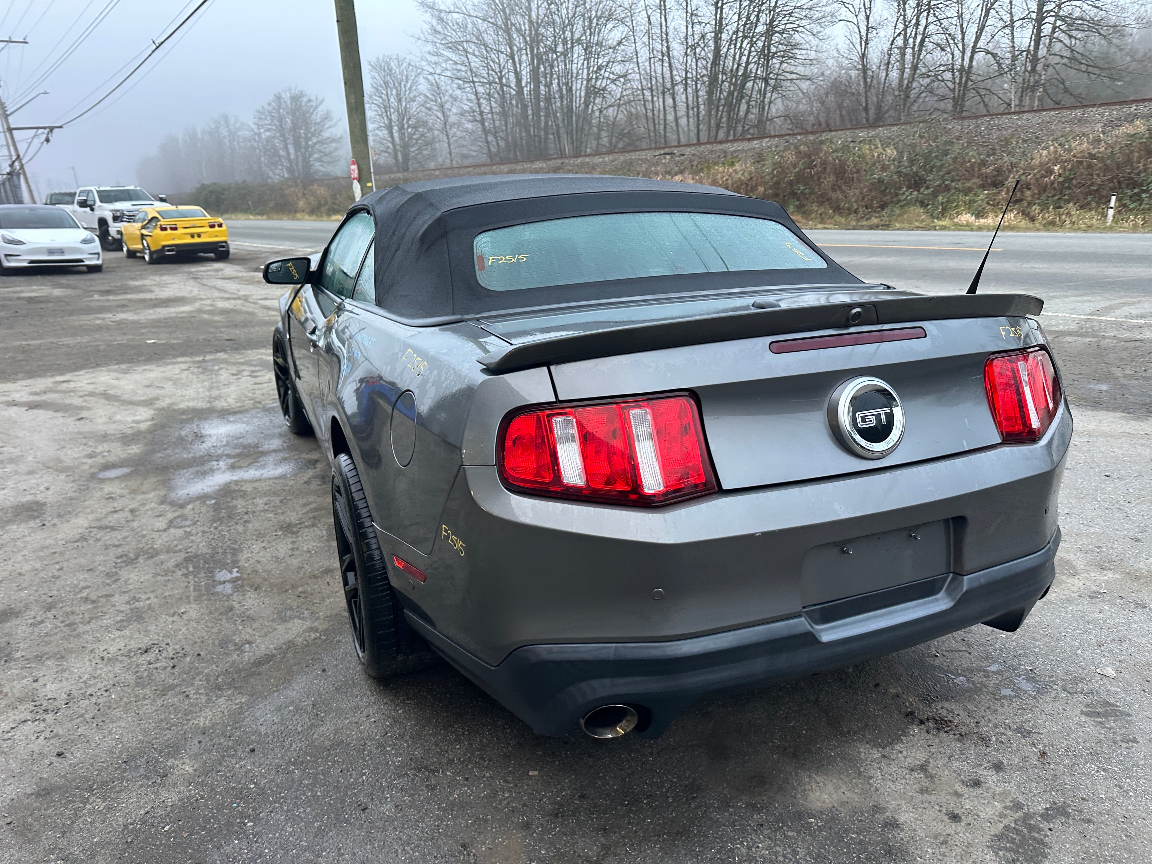 2011 Ford Mustang GT 5.0 – F2515