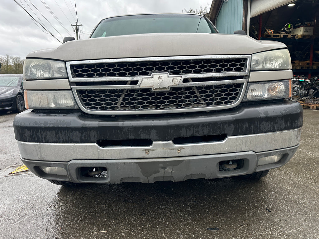 2005 Chevrolet Silverado 3500 6.6L LLY – C2515