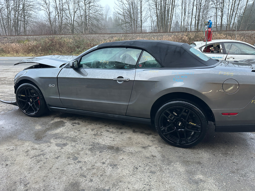 2011 Ford Mustang GT 5.0 – F2515