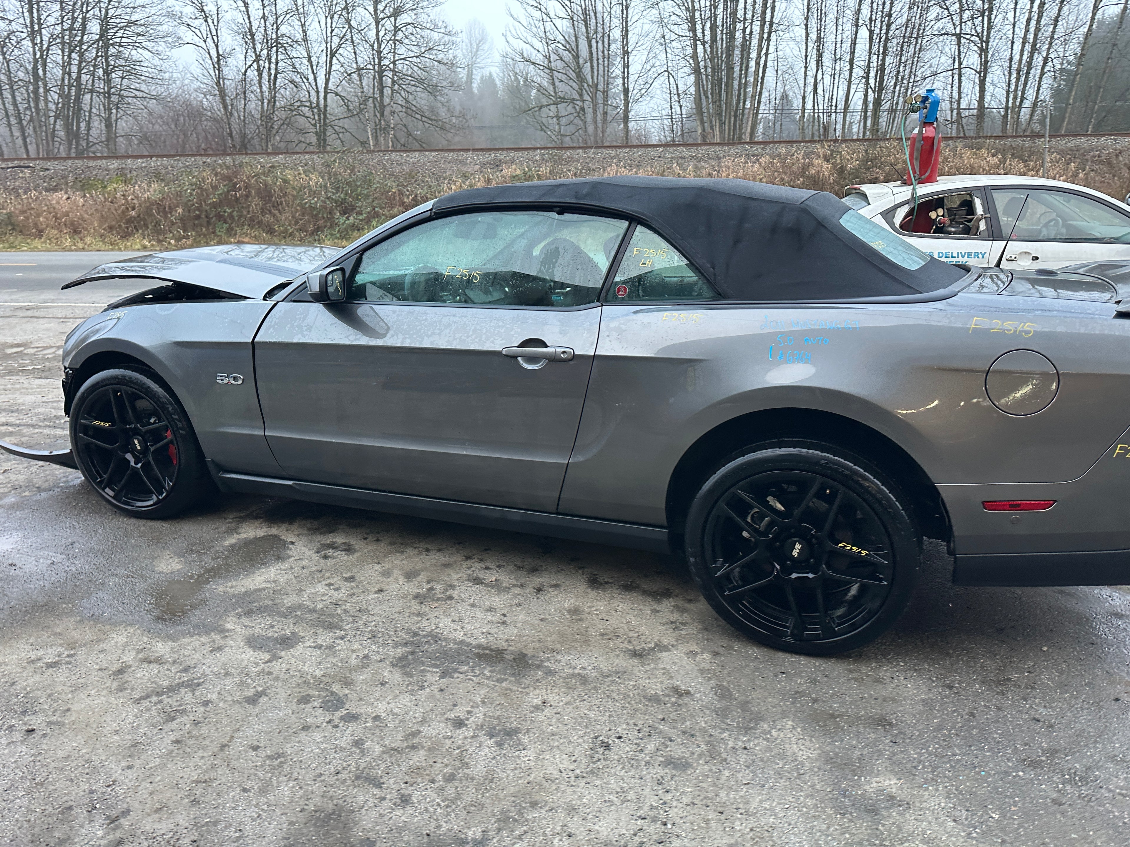 2011 Ford Mustang GT 5.0 – F2515