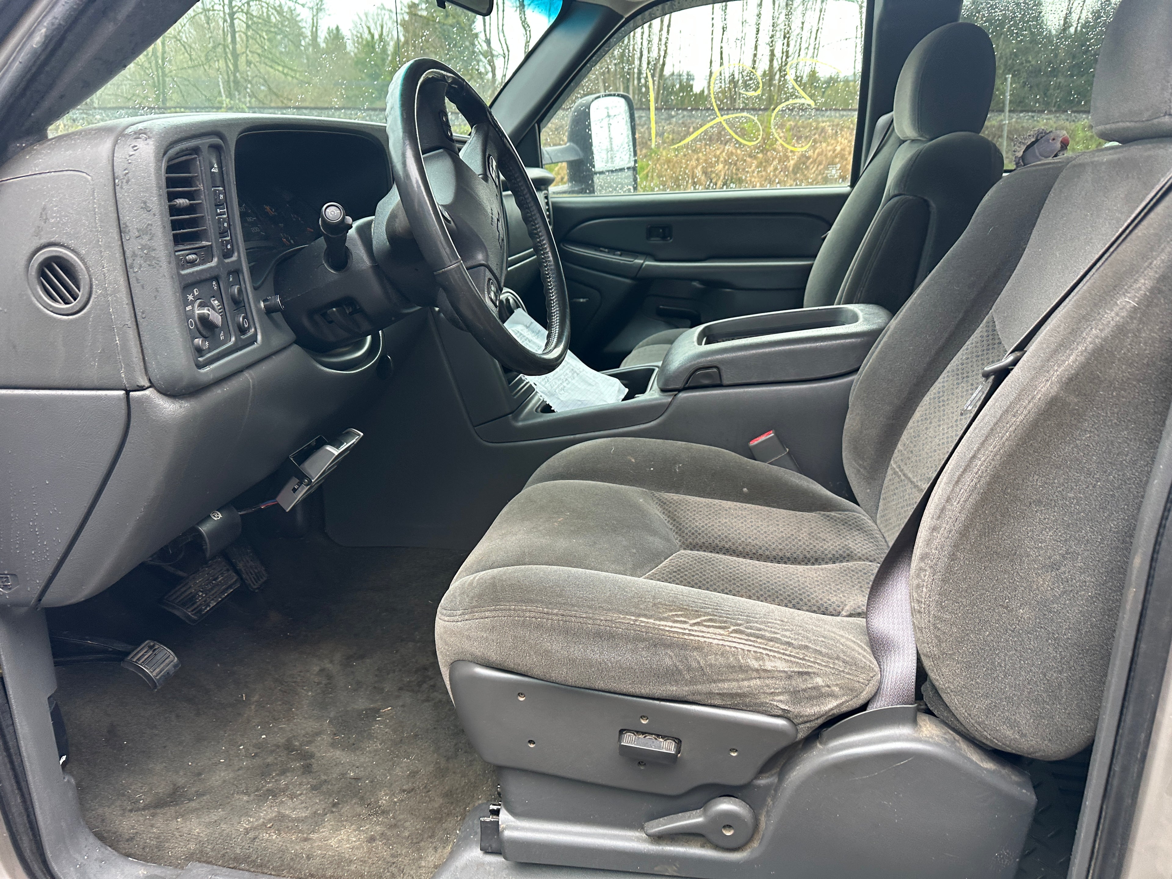 2005 Chevrolet Silverado 3500 6.6L LLY – C2515