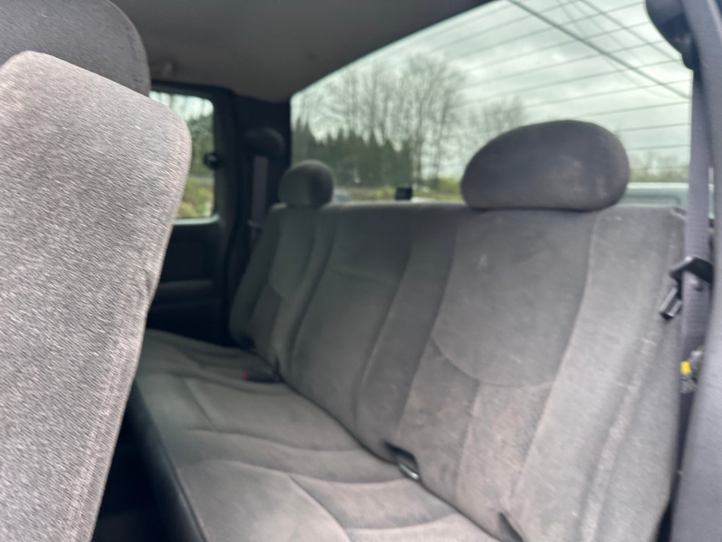 2005 Chevrolet Silverado 3500 6.6L LLY – C2515