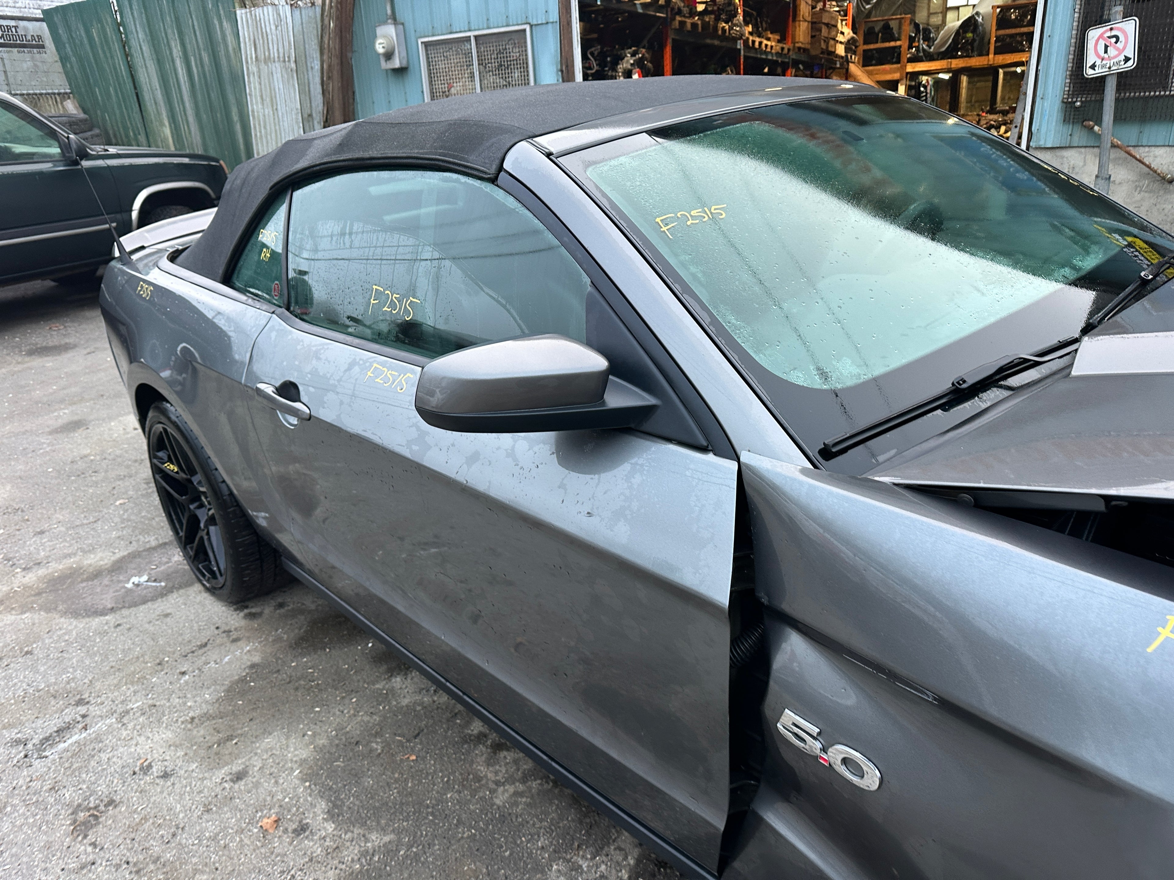 2011 Ford Mustang GT 5.0 – F2515