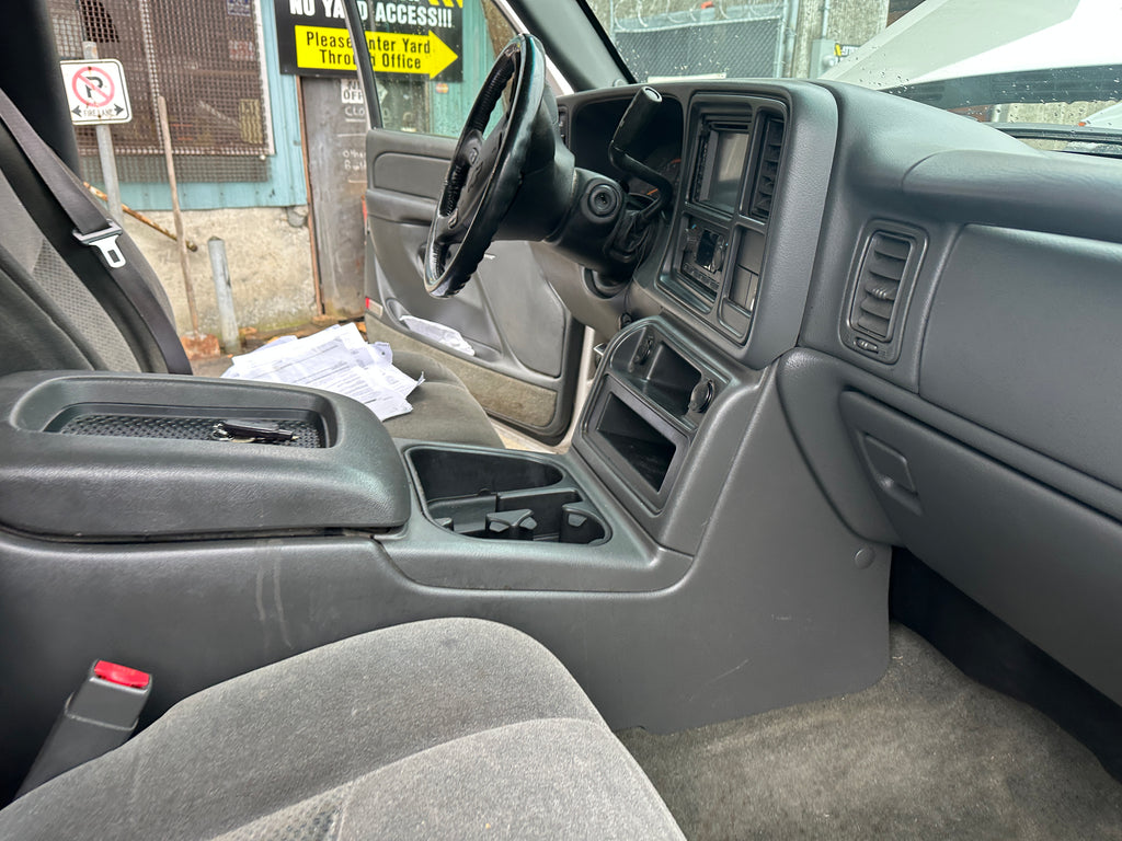 2005 Chevrolet Silverado 3500 6.6L LLY – C2515