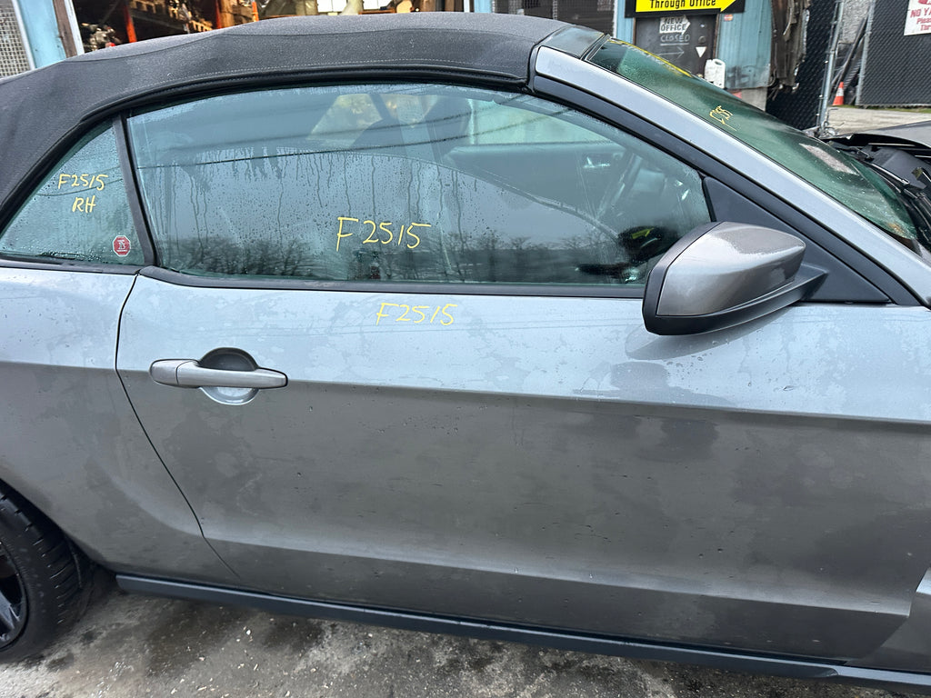 2011 Ford Mustang GT 5.0 – F2515