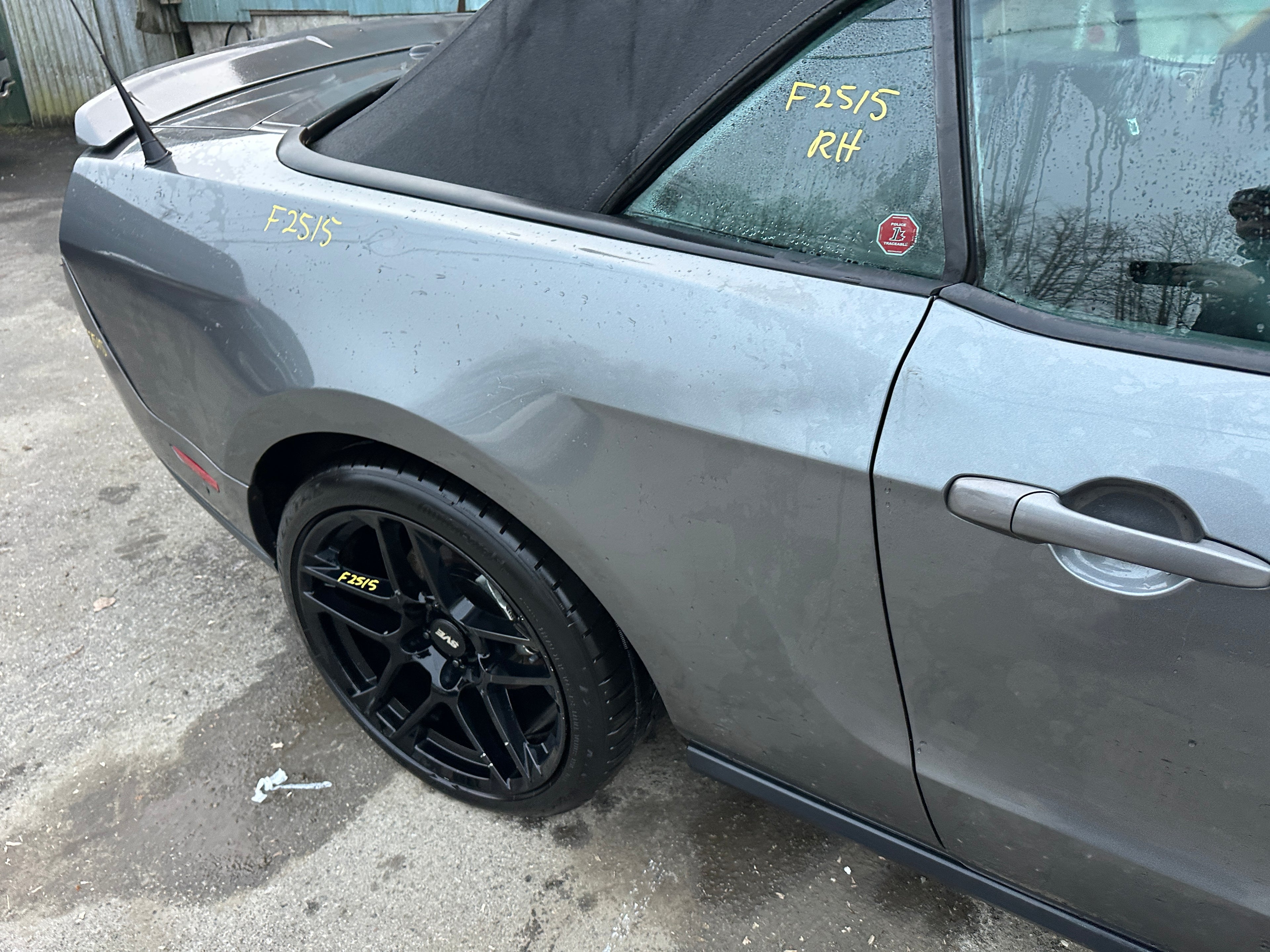 2011 Ford Mustang GT 5.0 – F2515