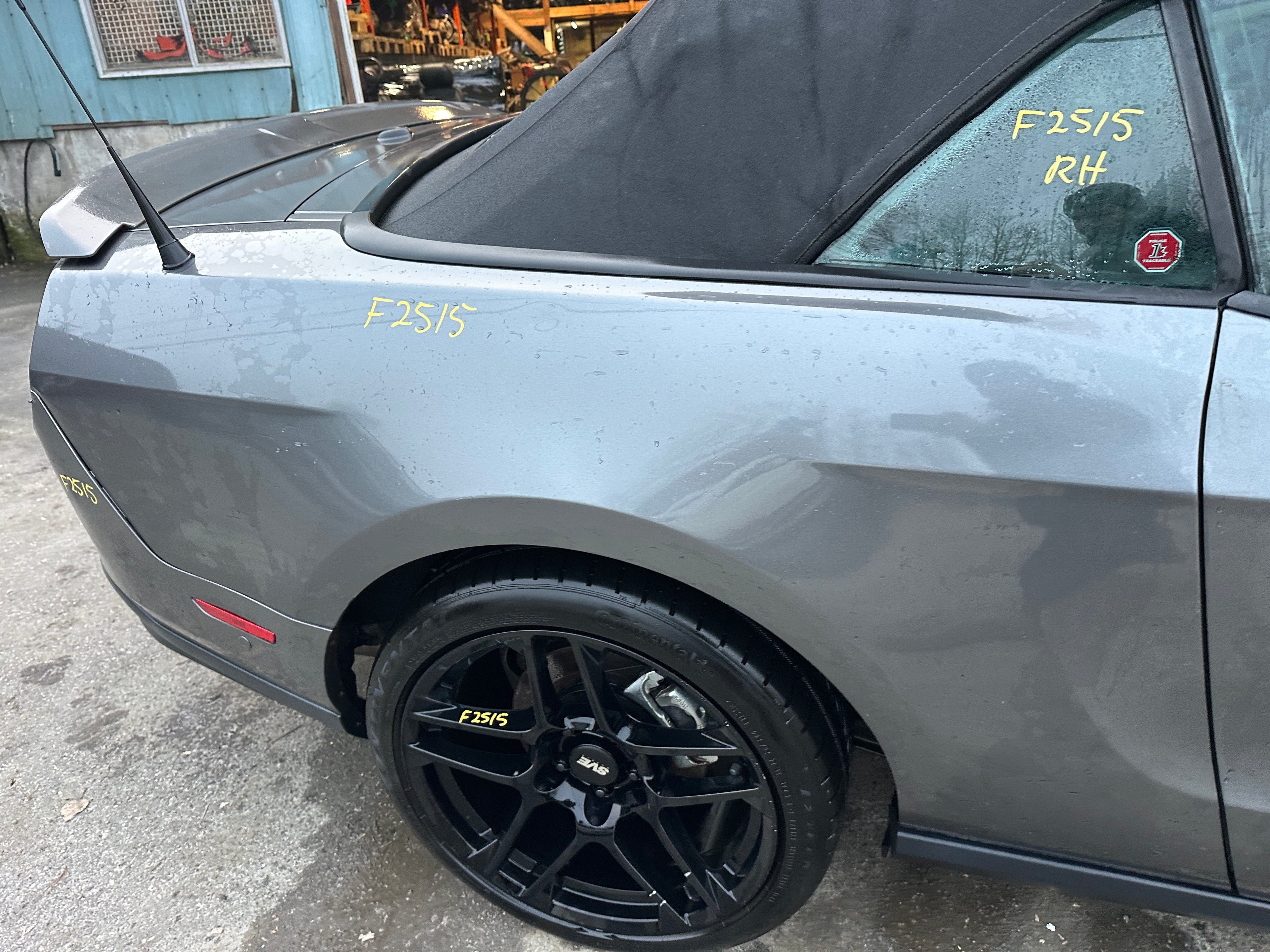 2011 Ford Mustang GT 5.0 – F2515