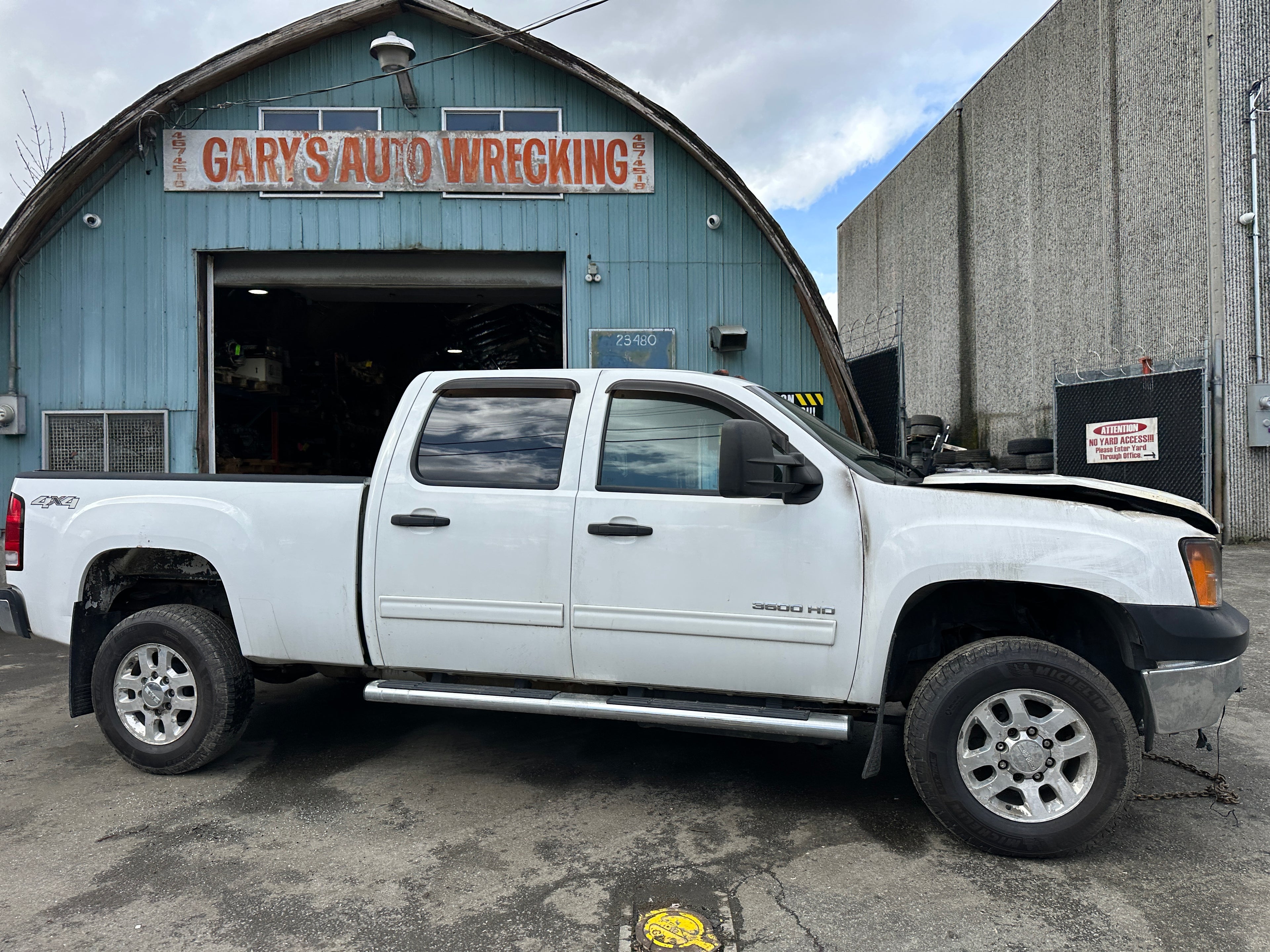 2013 GMC Sierra 3500 6.6L LML – G2515