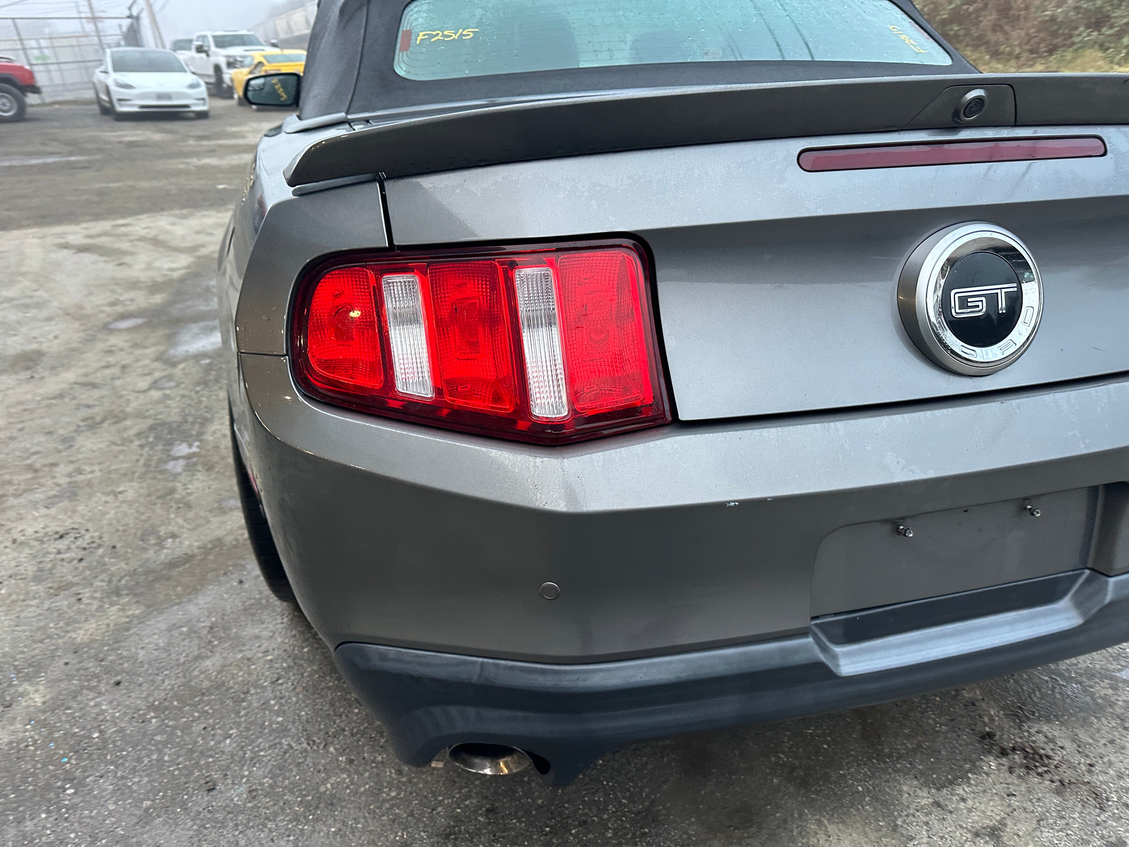 2011 Ford Mustang GT 5.0 – F2515