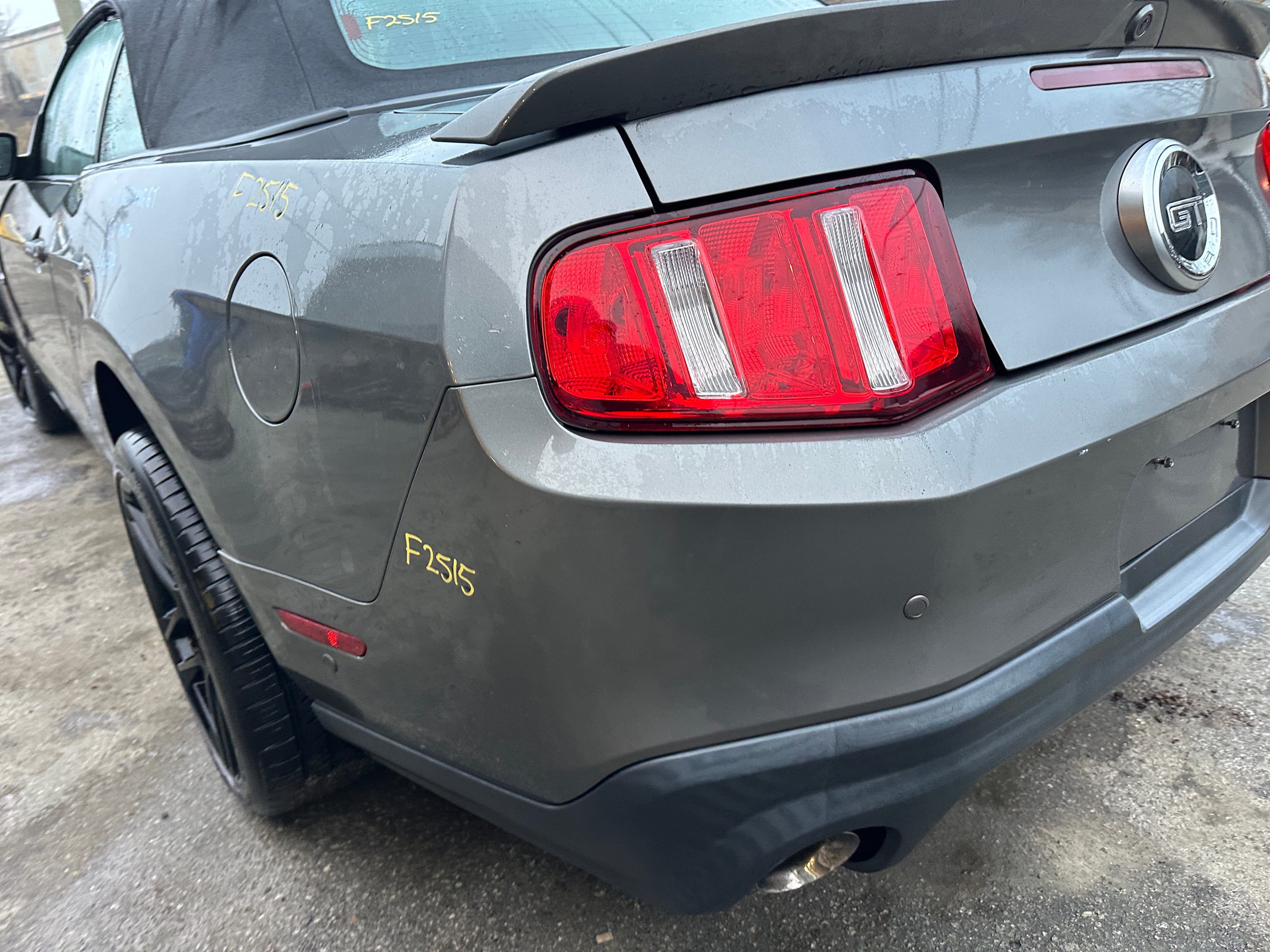 2011 Ford Mustang GT 5.0 – F2515