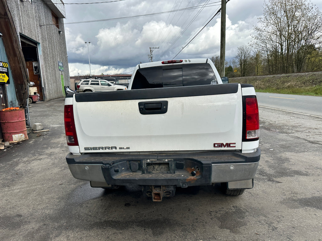 2013 GMC Sierra 3500 6.6L LML – G2515