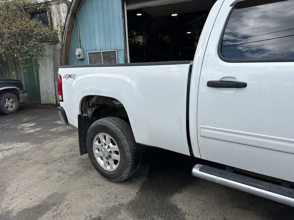 2013 GMC Sierra 3500 6.6L LML – G2515