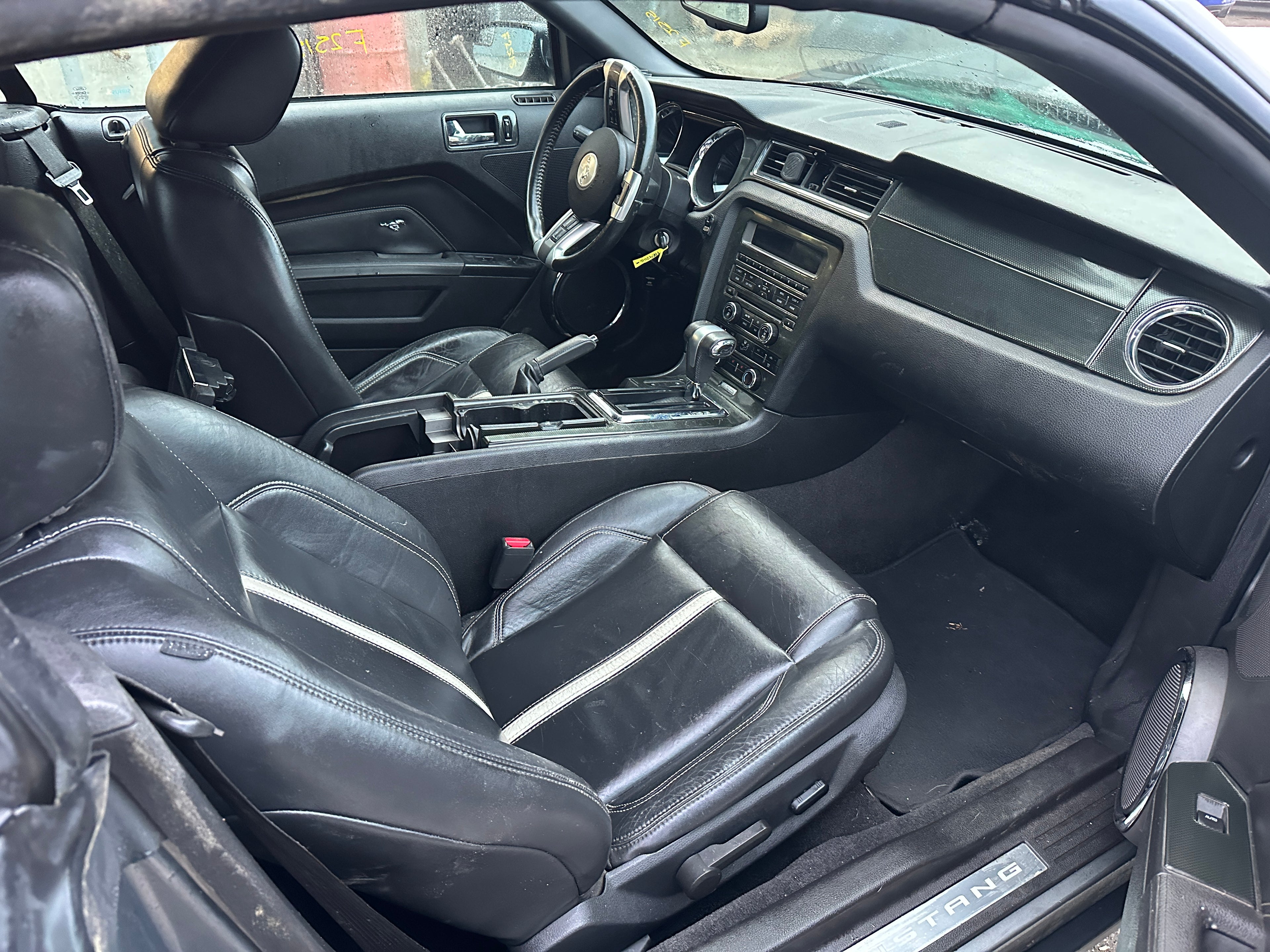 2011 Ford Mustang GT 5.0 – F2515