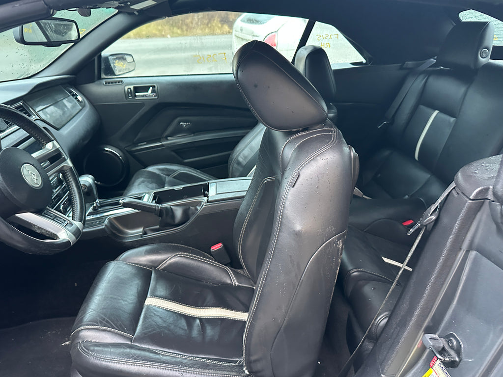 2011 Ford Mustang GT 5.0 – F2515