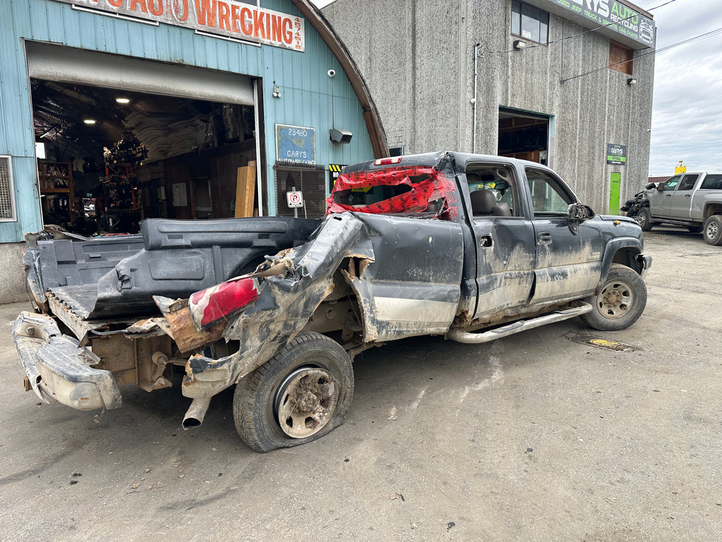 2004 Chevrolet Silverado 3500 6.6L LLY – C2517