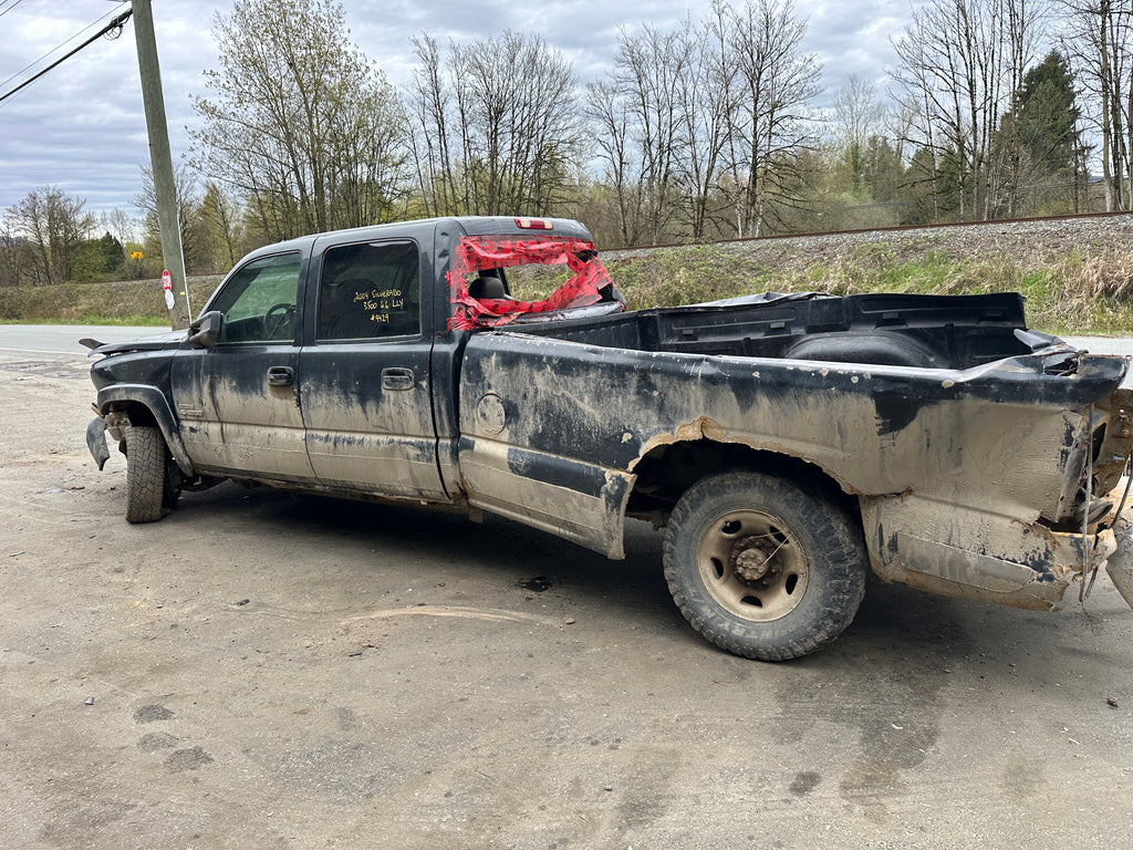 2004 Chevrolet Silverado 3500 6.6L LLY – C2517