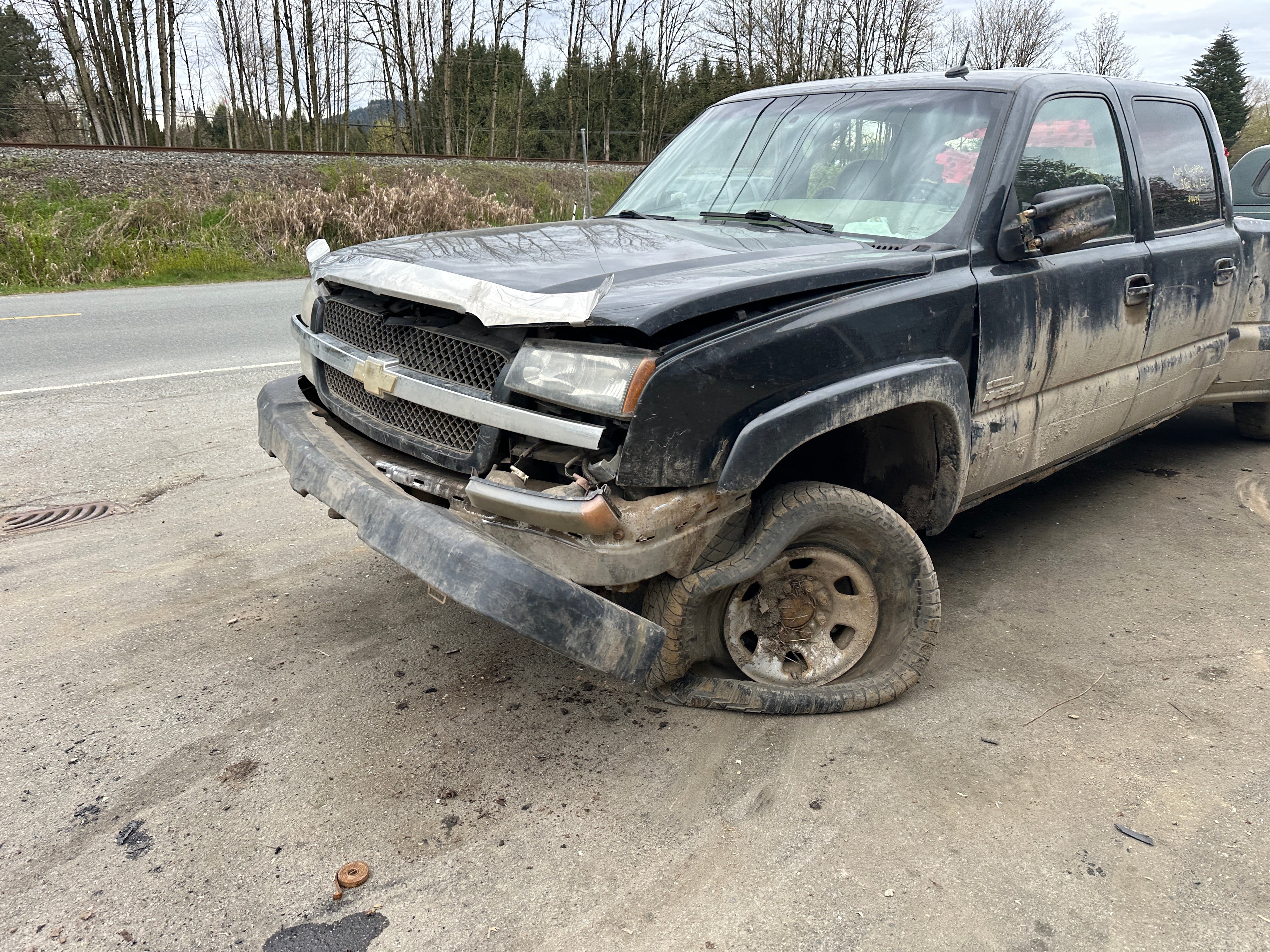 2004 Chevrolet Silverado 3500 6.6L LLY – C2517