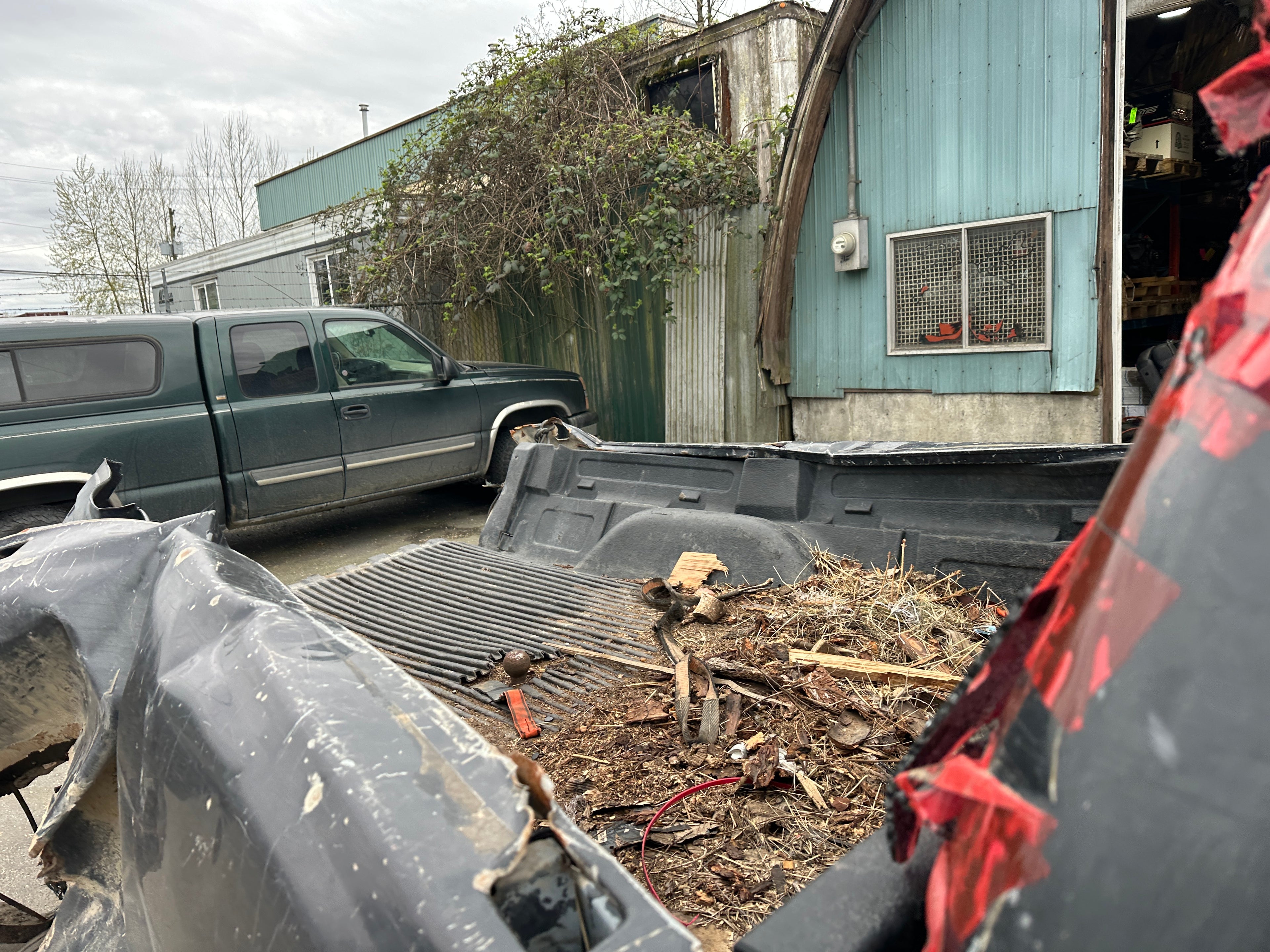 2004 Chevrolet Silverado 3500 6.6L LLY – C2517