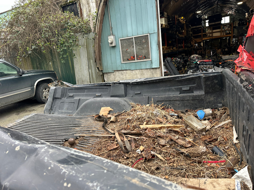 2004 Chevrolet Silverado 3500 6.6L LLY – C2517