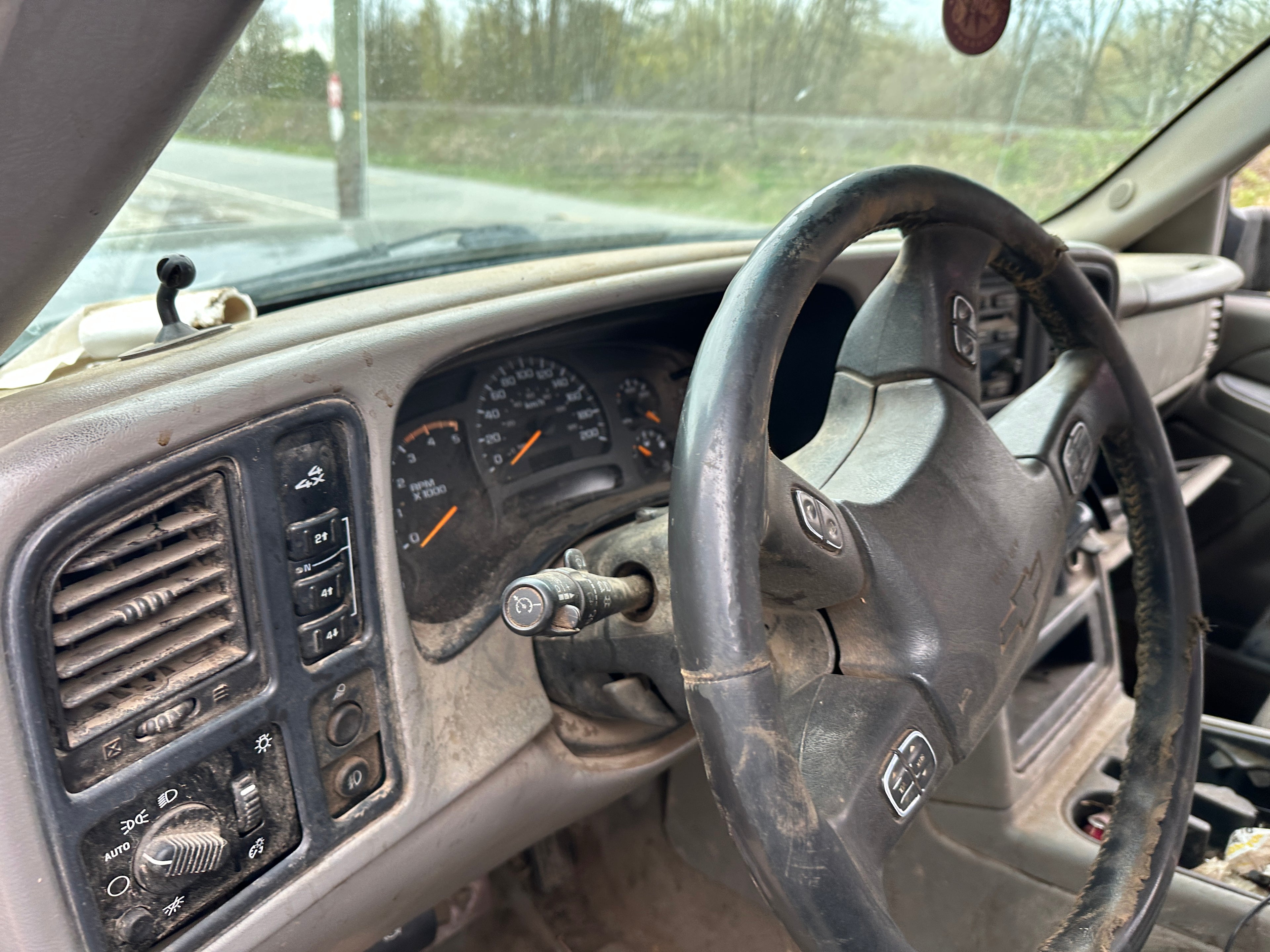 2004 Chevrolet Silverado 3500 6.6L LLY – C2517