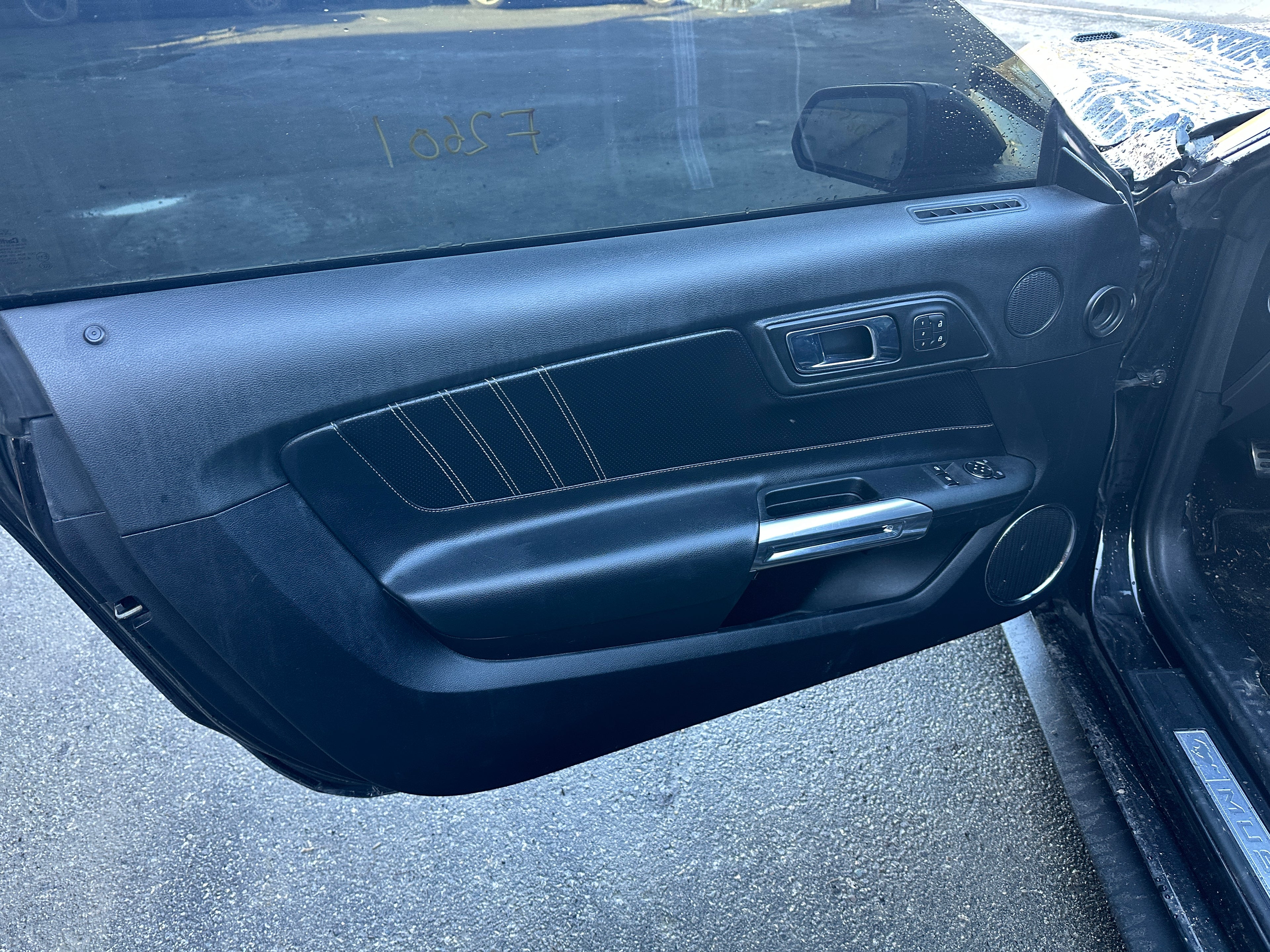 2015 Ford Mustang GT 5.0 – F2601