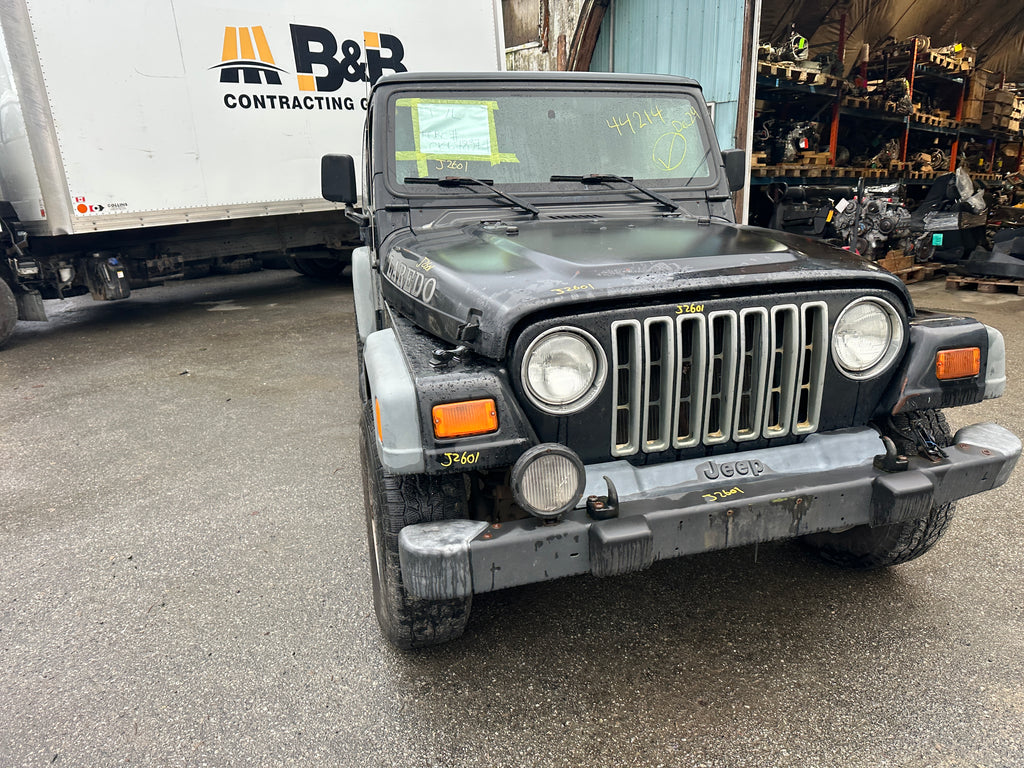 2002 Jeep Wrangler TJ 2.5 – J2601
