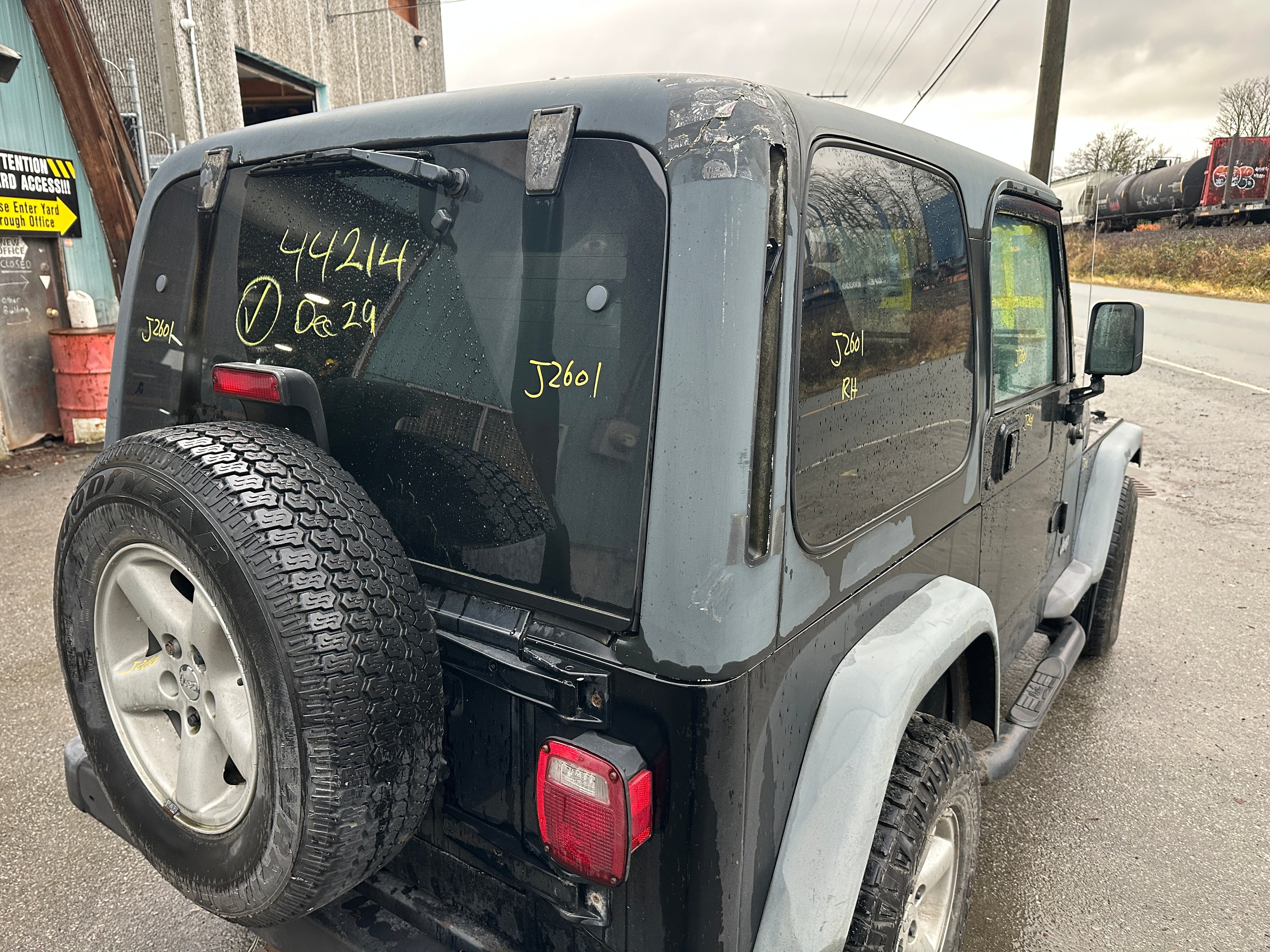 2002 Jeep Wrangler TJ 2.5 – J2601