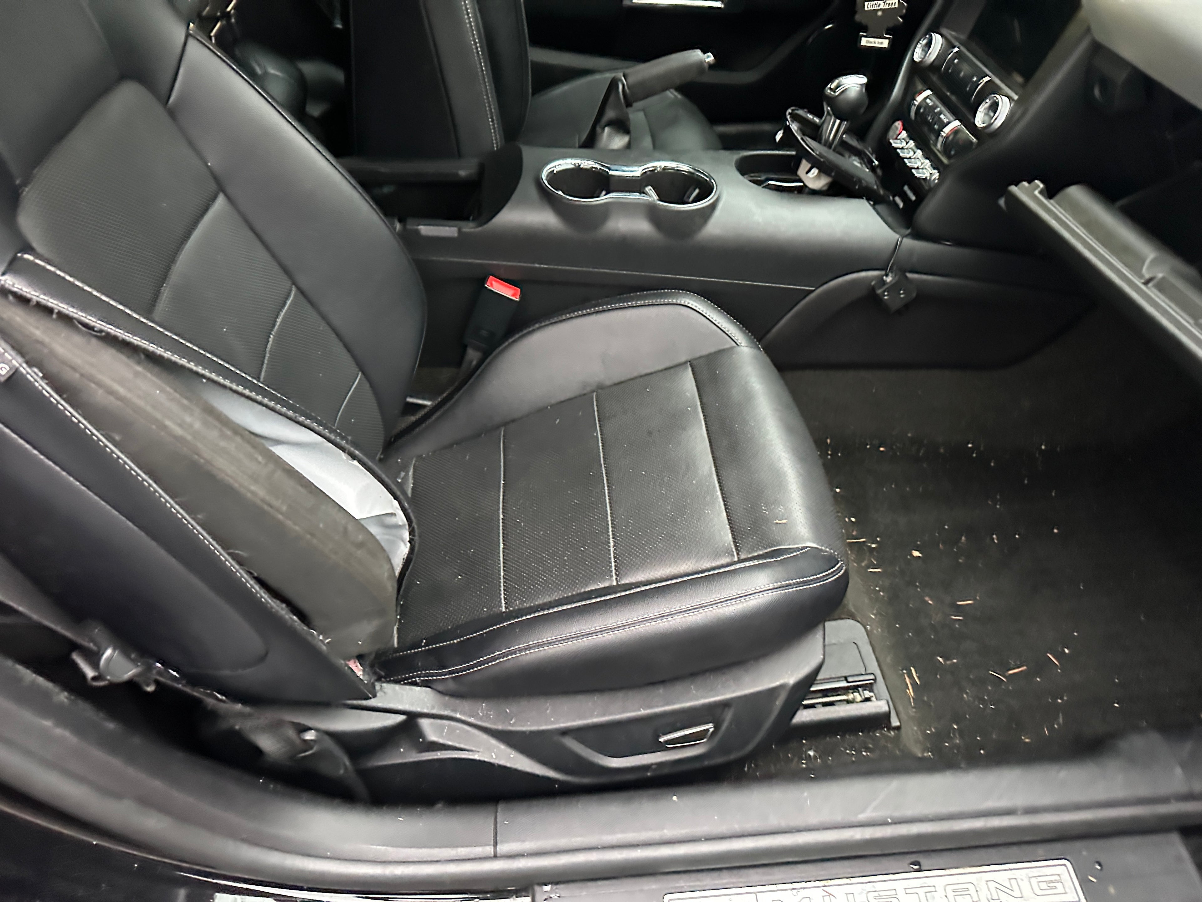 2016 Ford Mustang GT 5.0 – F2602